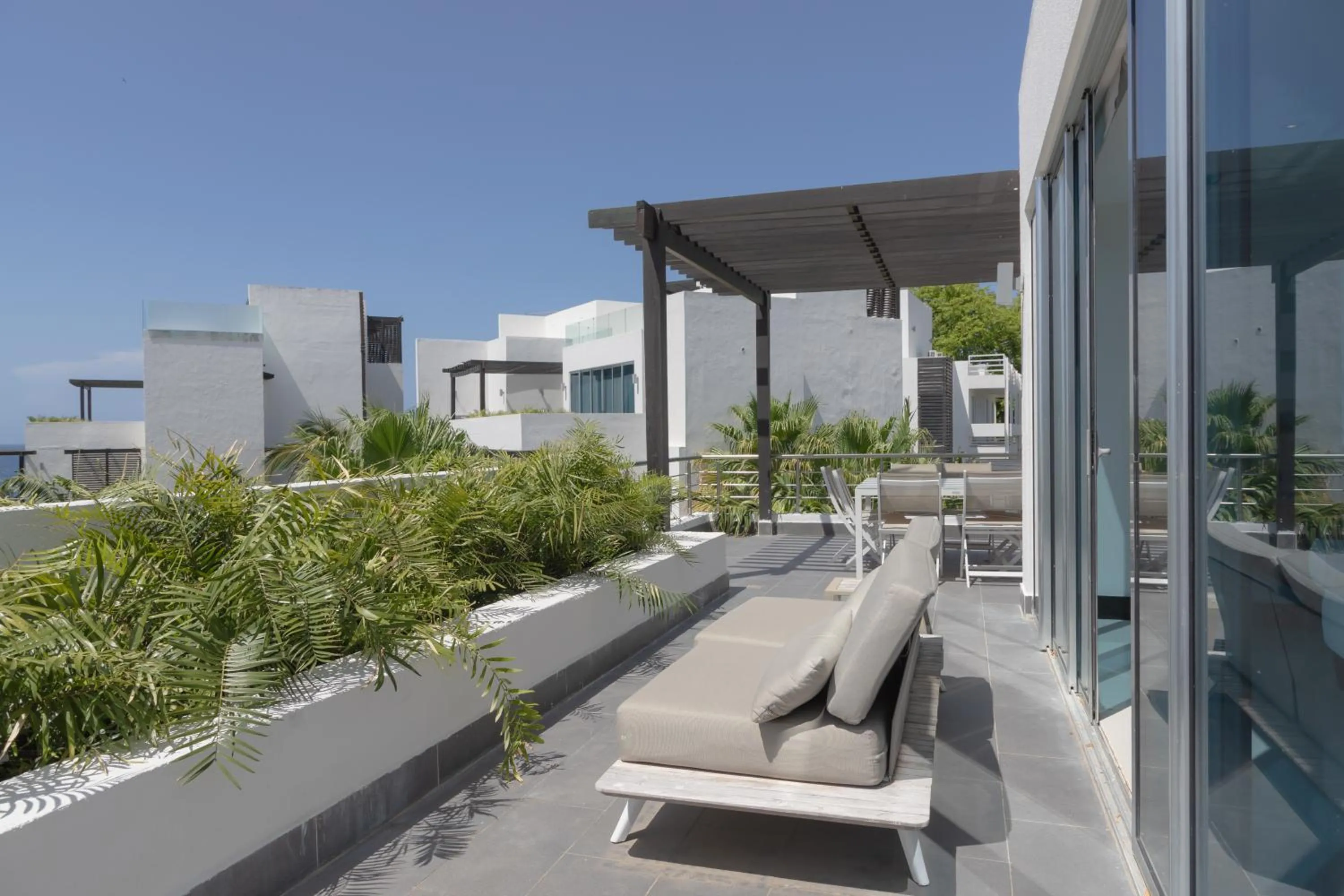 Balcony/Terrace in The Ocean Club, a Luxury Collection Resort, Costa Norte