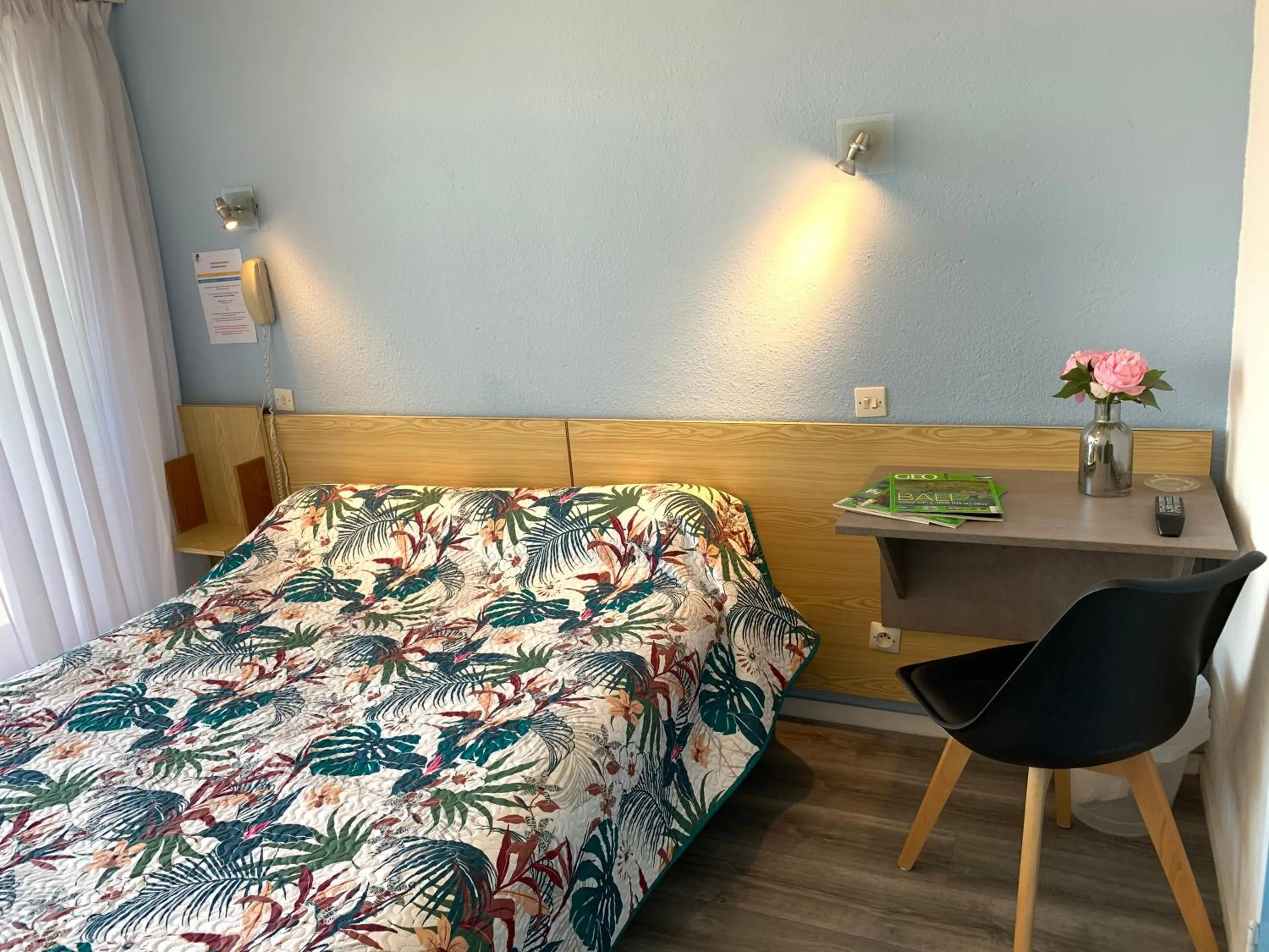 Bedroom in Hotel Bains Sarrailh