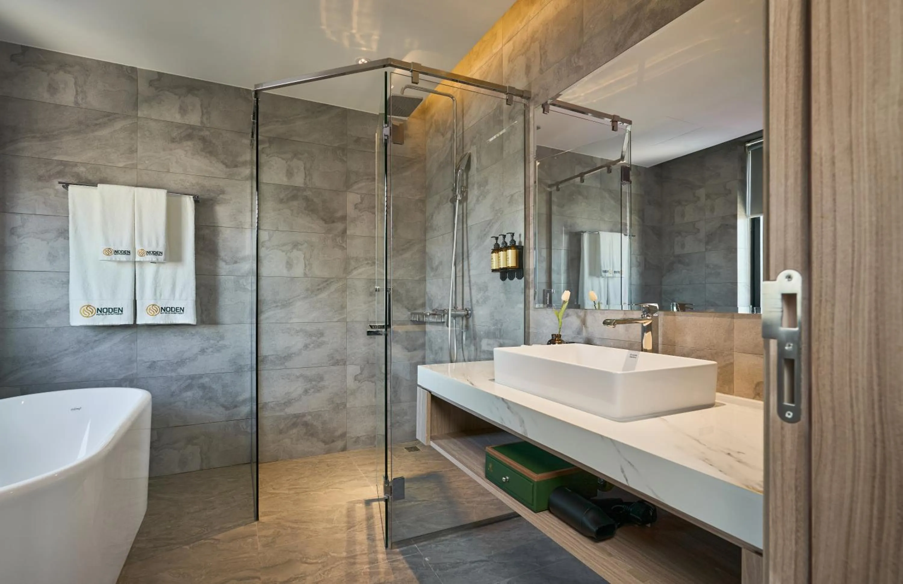 Shower in Noden2 Hotel & Apartment