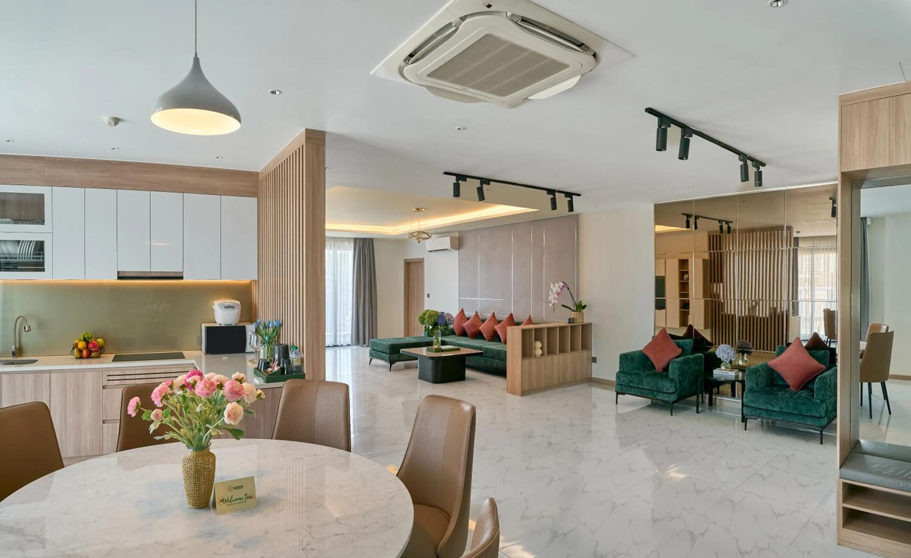 Kitchen or kitchenette in Noden2 Hotel & Apartment