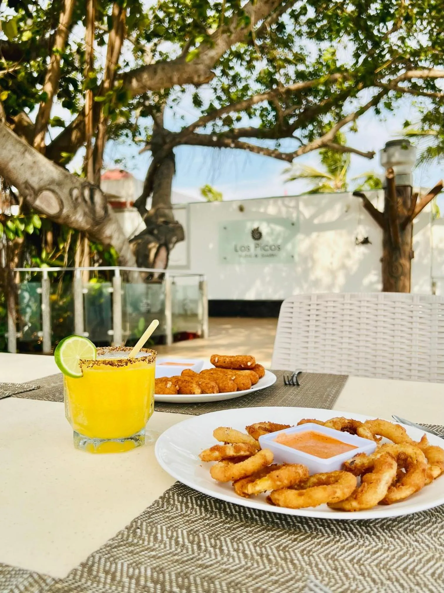 Restaurant/places to eat in Los Picos Hotel & Suites Bucerias