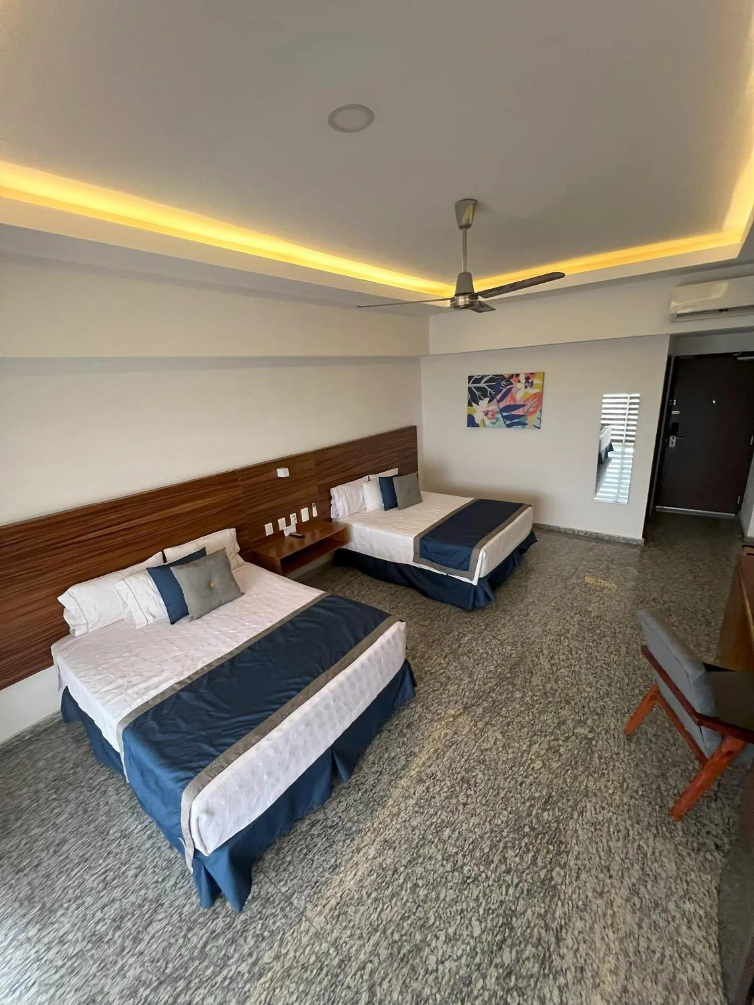 Bed in Los Picos Hotel & Suites Bucerias