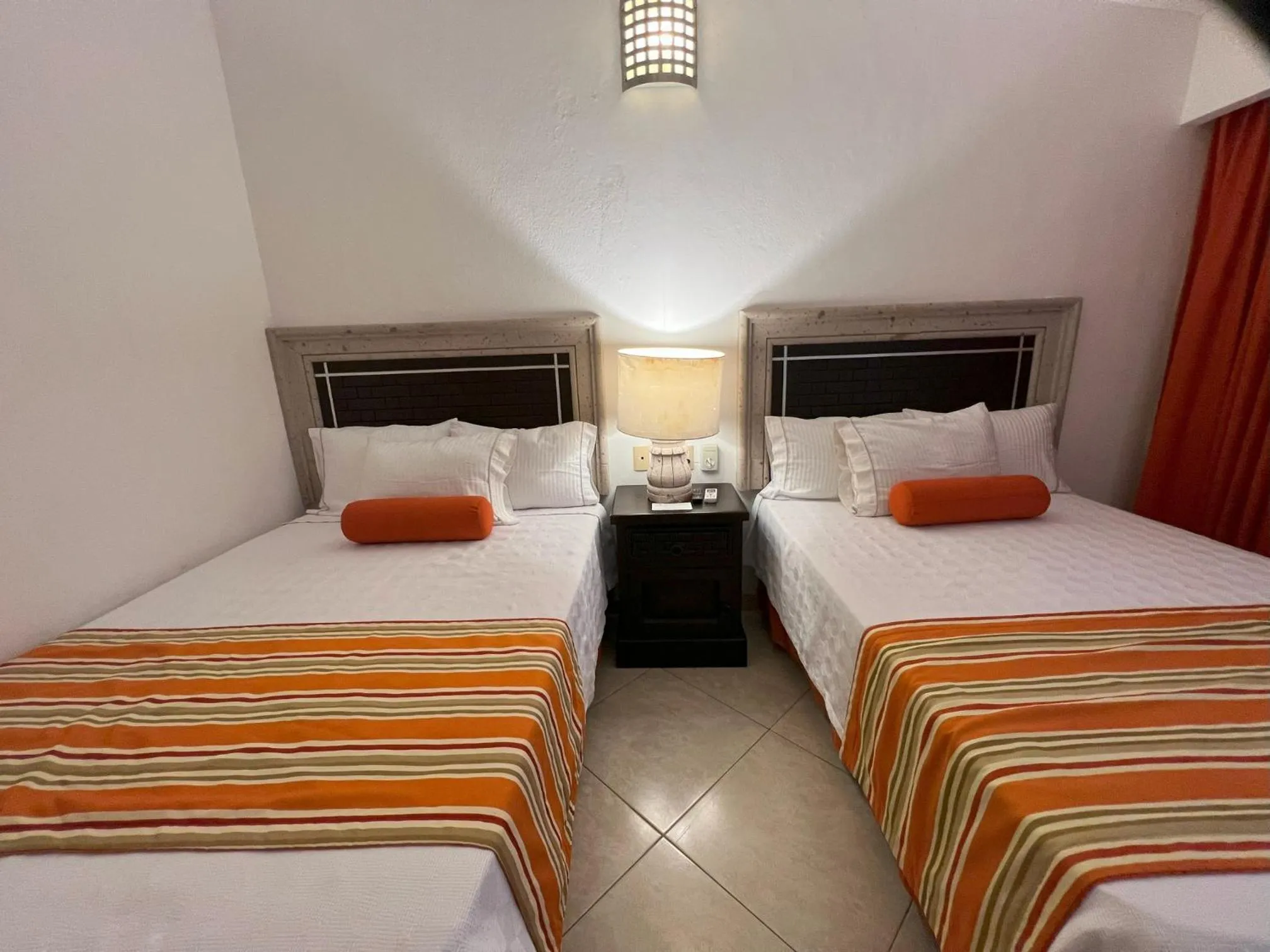 Photo of the whole room, Bed in Los Picos Hotel & Suites Bucerias