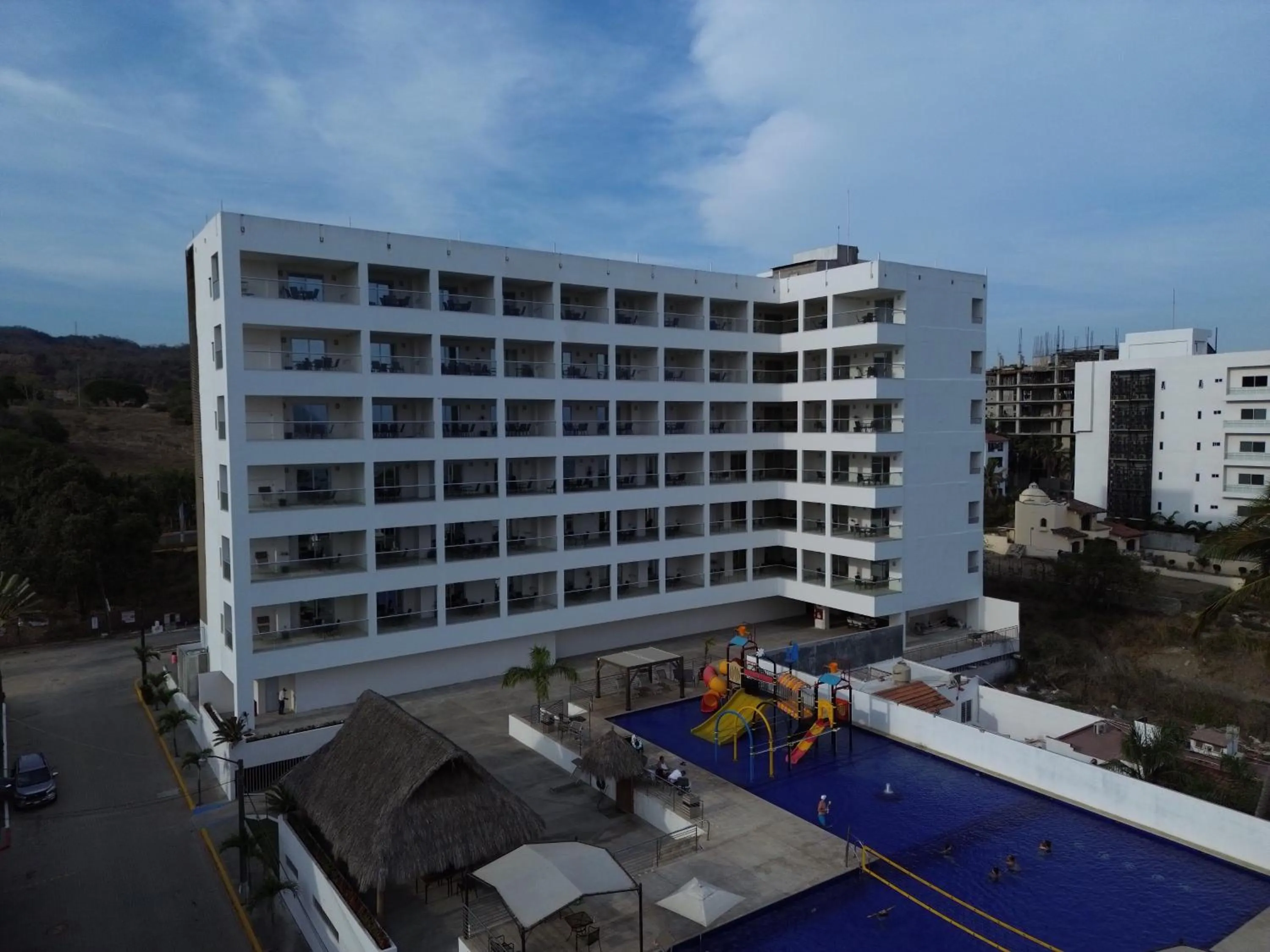 Property building in Los Picos Hotel & Suites Bucerias