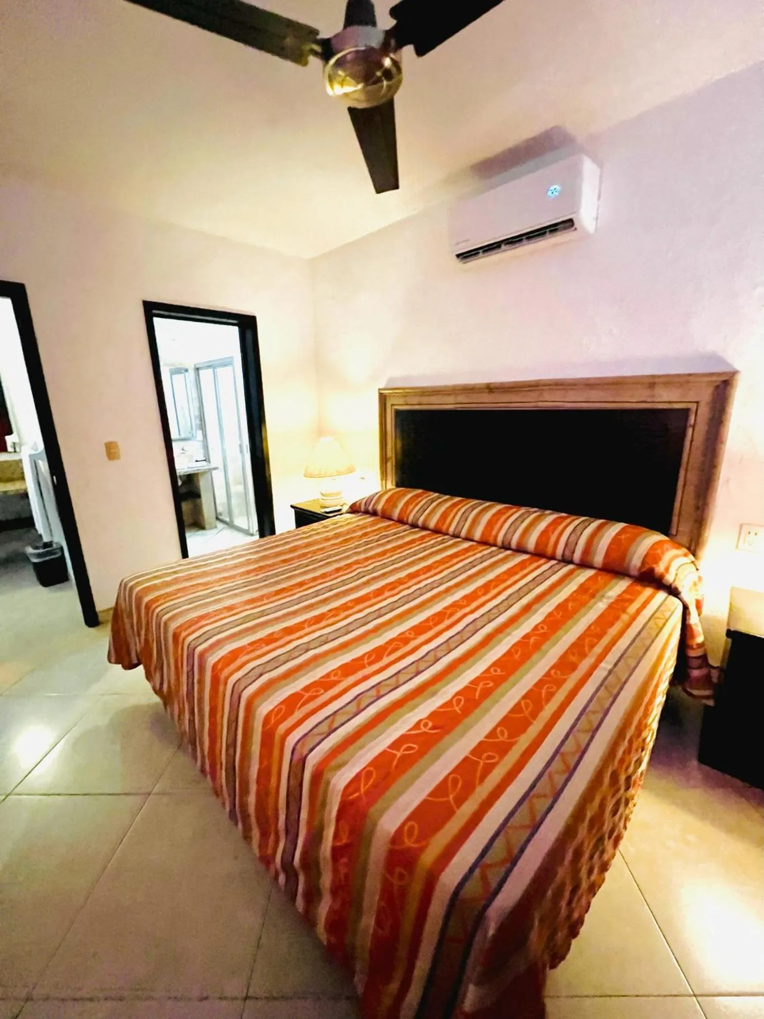 Bedroom, Bed in Los Picos Hotel & Suites Bucerias