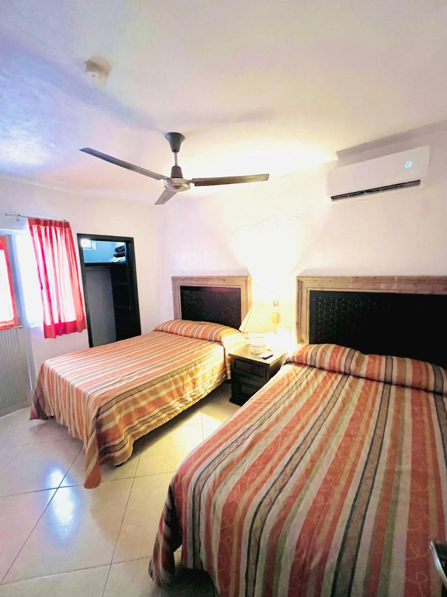 Bed in Los Picos Hotel & Suites Bucerias