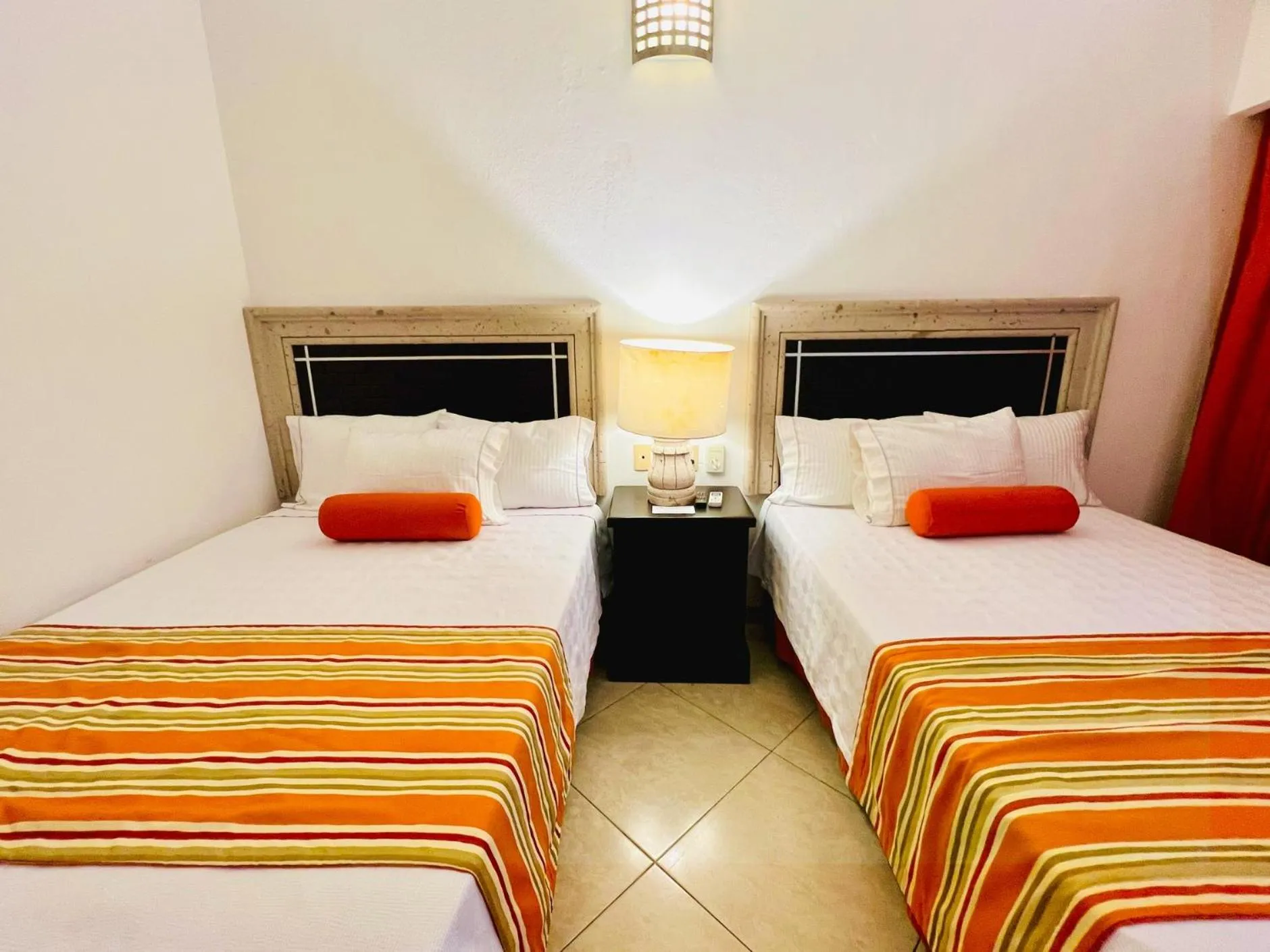 Bed in Los Picos Hotel & Suites Bucerias