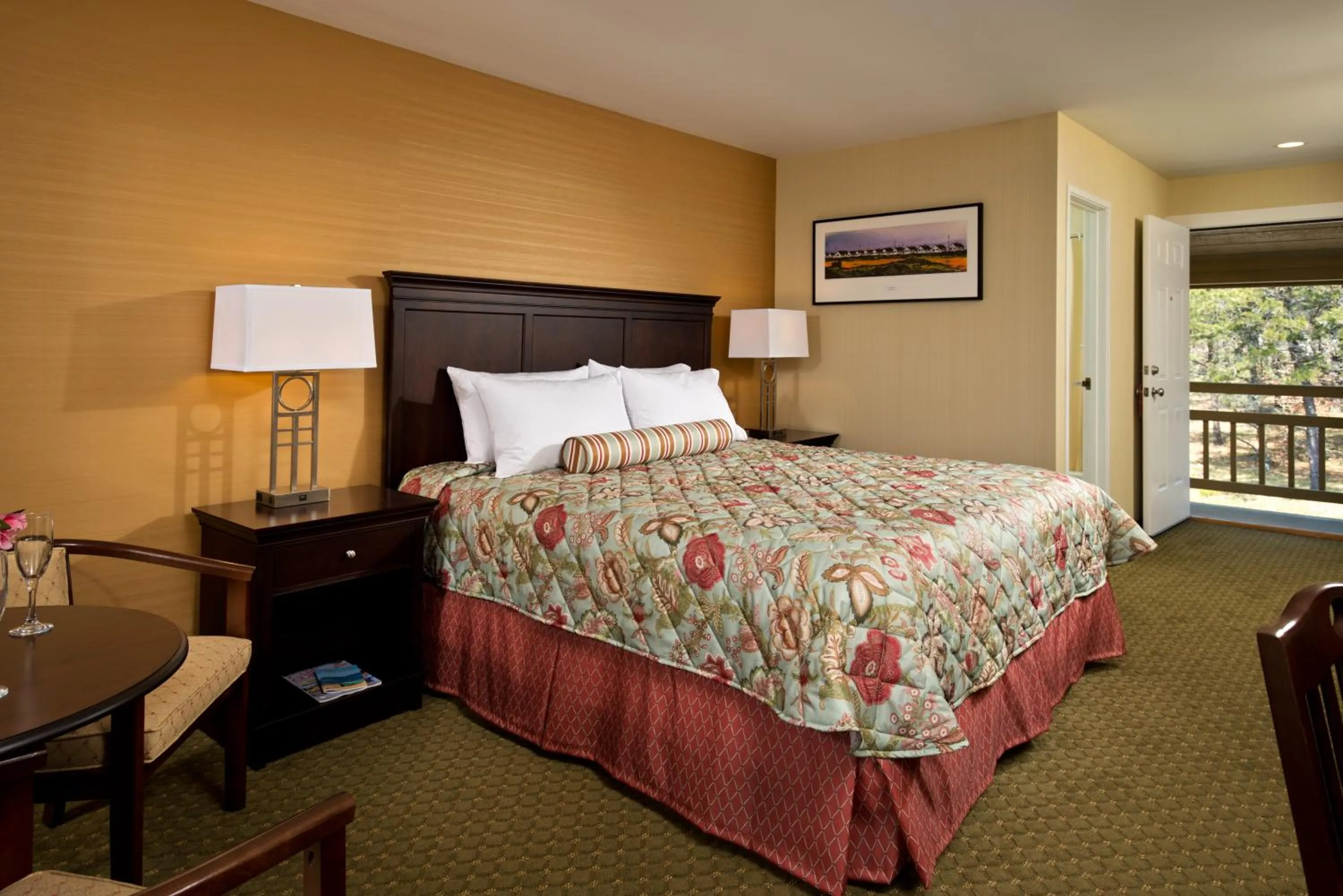 Photo of the whole room, Bed in Wellfleet Motel & Lodge