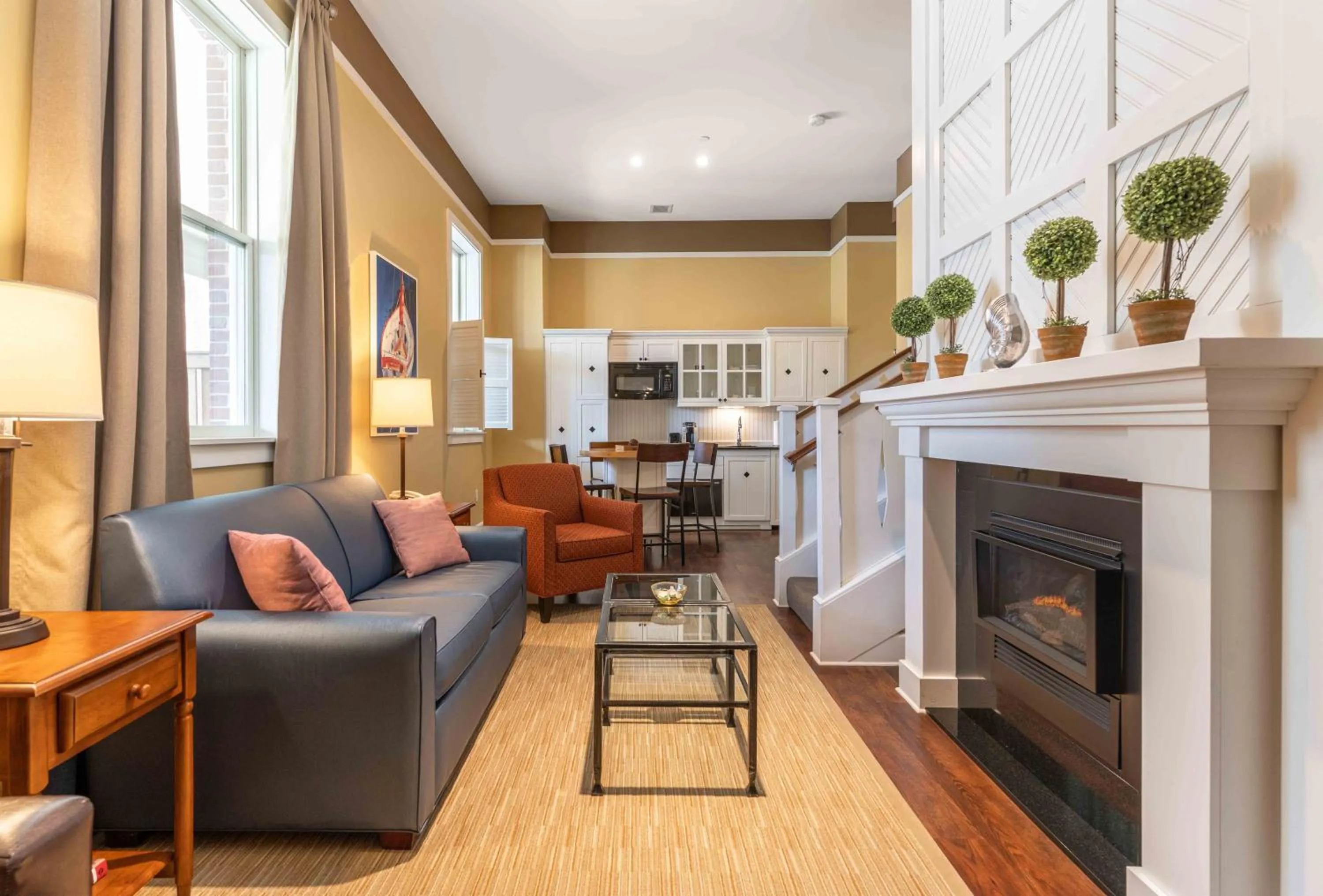 Seating area in Inn at Diamond Cove
