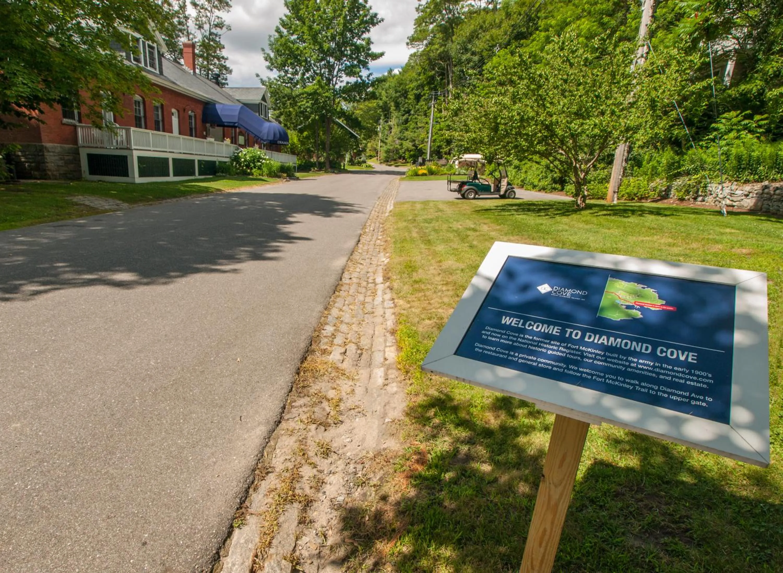 Hiking in Inn at Diamond Cove