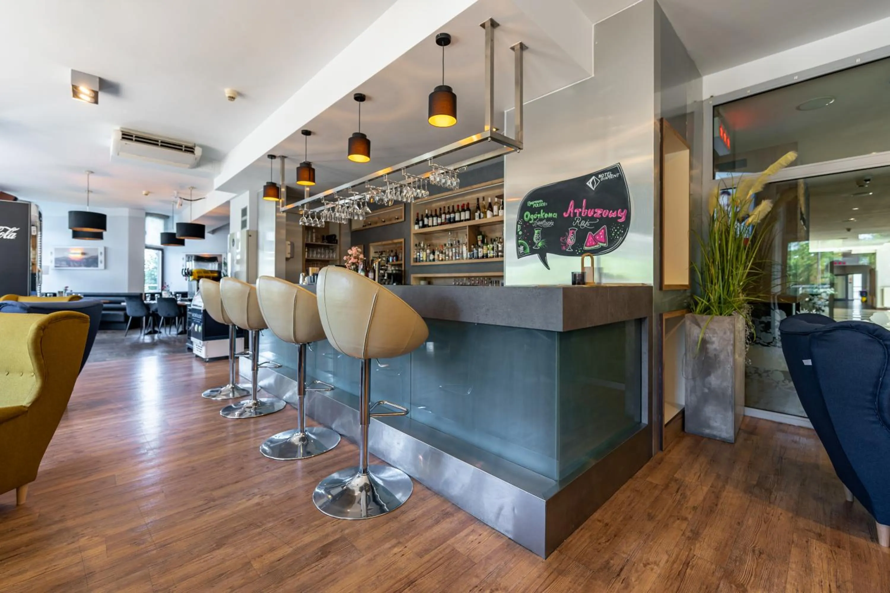 Restaurant/places to eat in Hotel Diament Ustroń