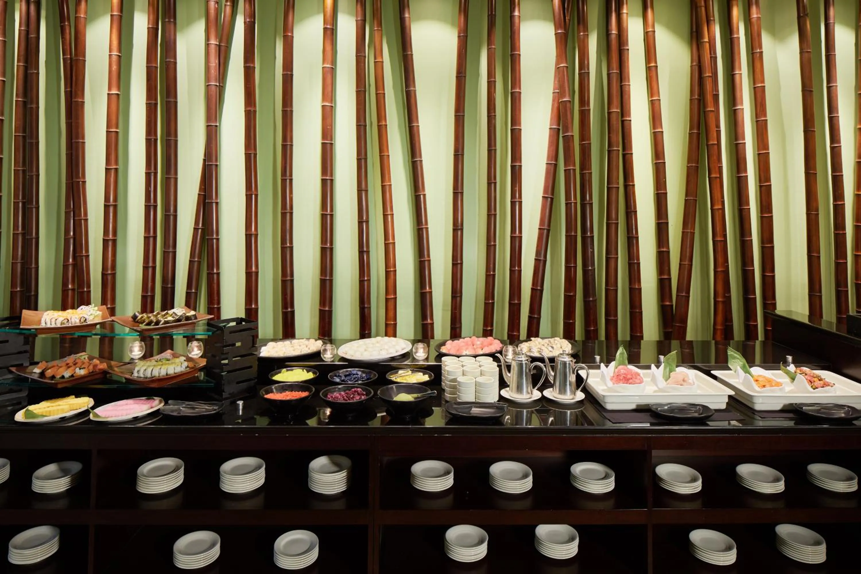 Restaurant/places to eat in Dusit Beach Resort Guam