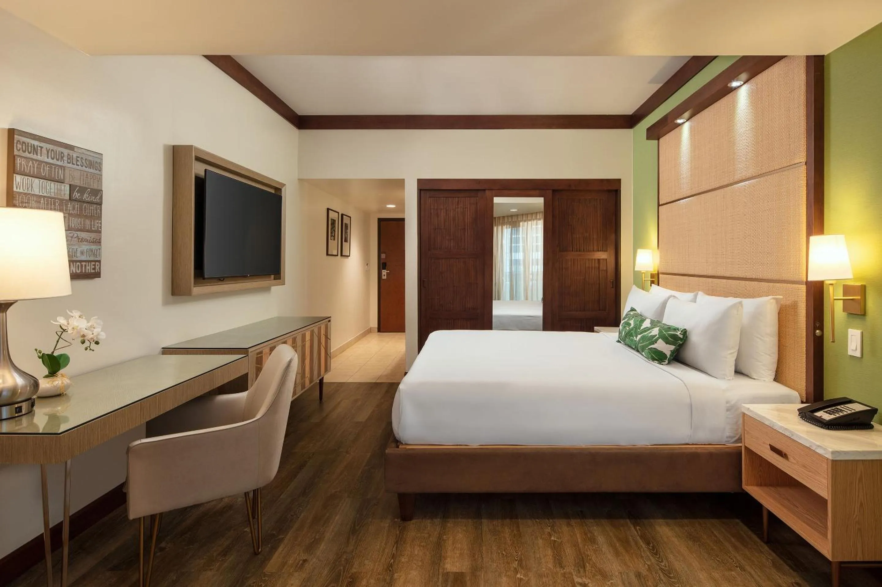 Bedroom, Bed in Dusit Beach Resort Guam