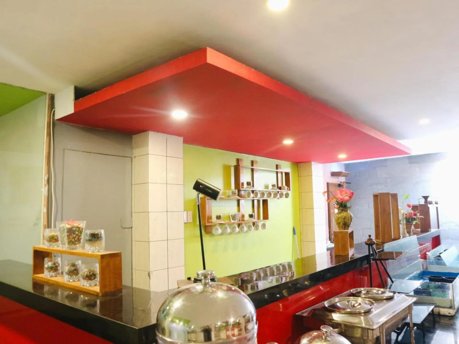 Restaurant/places to eat in Hotel Candi Indah Akpol Semarang