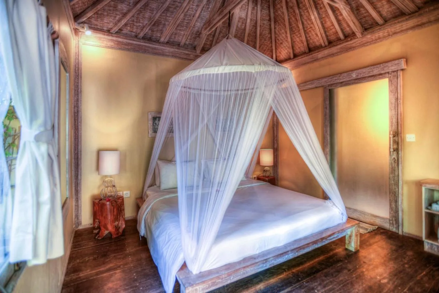 Bed in Les Villas Ottalia Yoga & Diving, Gili Meno