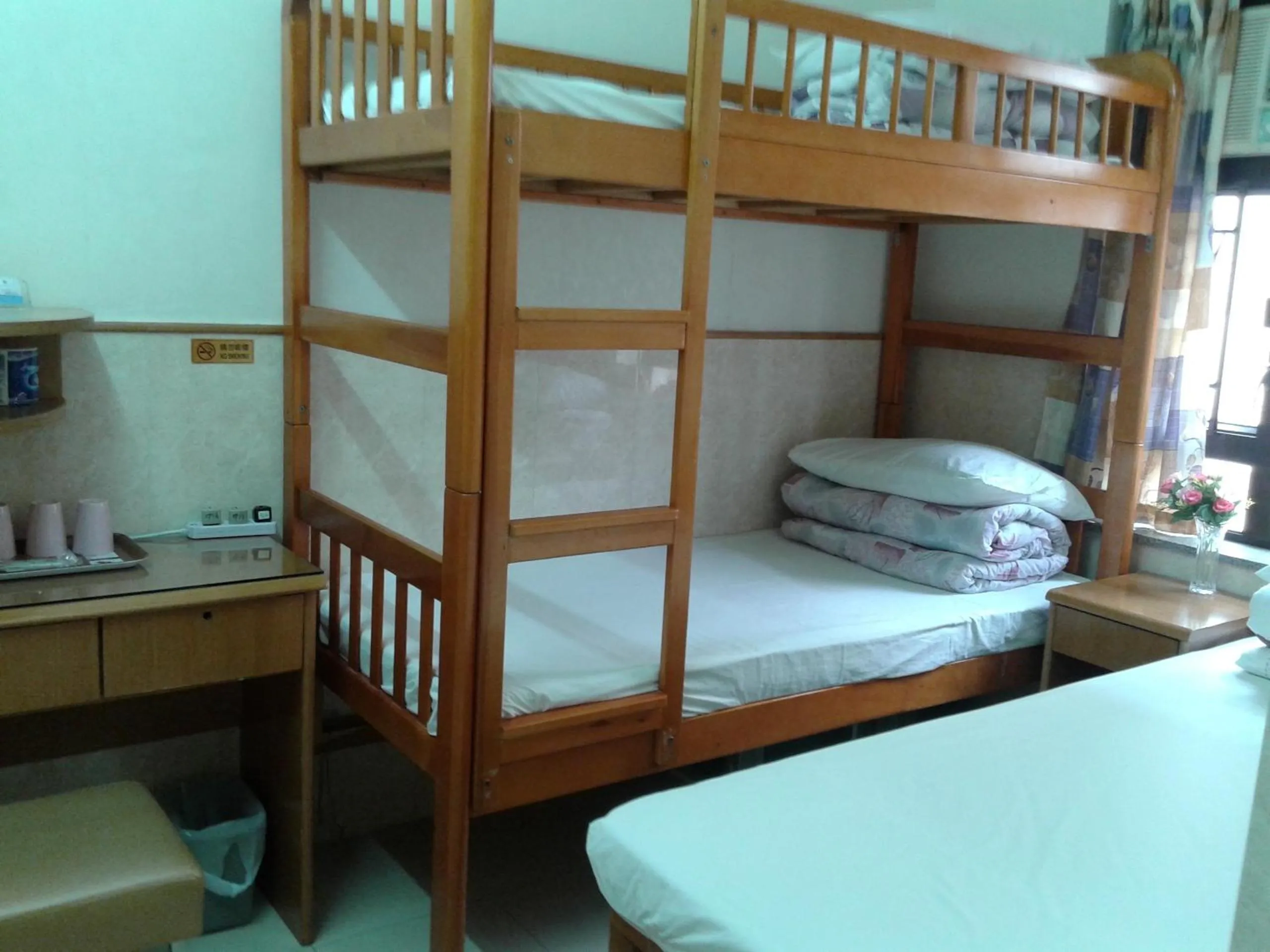 Photo of the whole room, Bed in Johnson Hostel