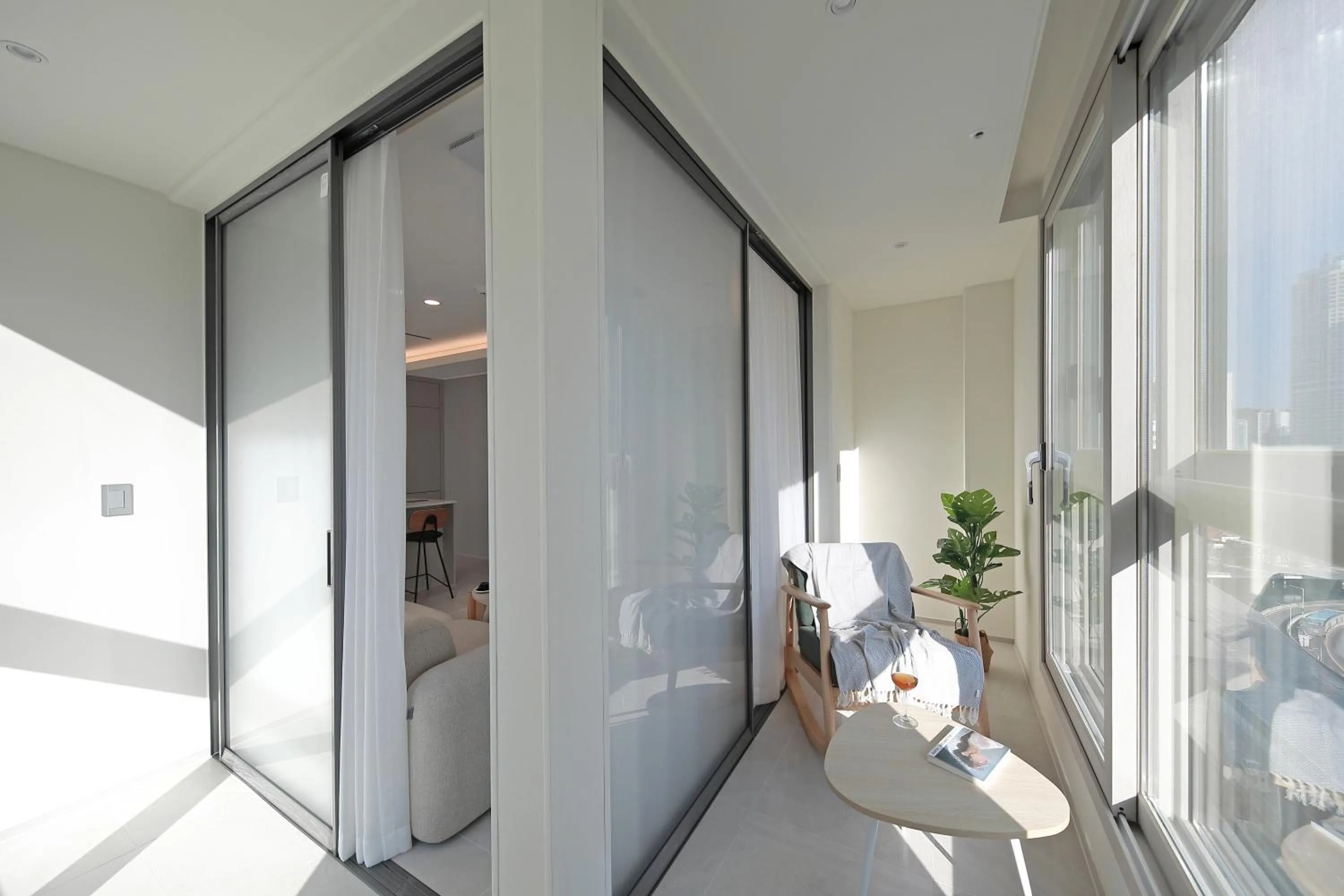 Balcony/Terrace in Sota Suite Busan Seomyeon