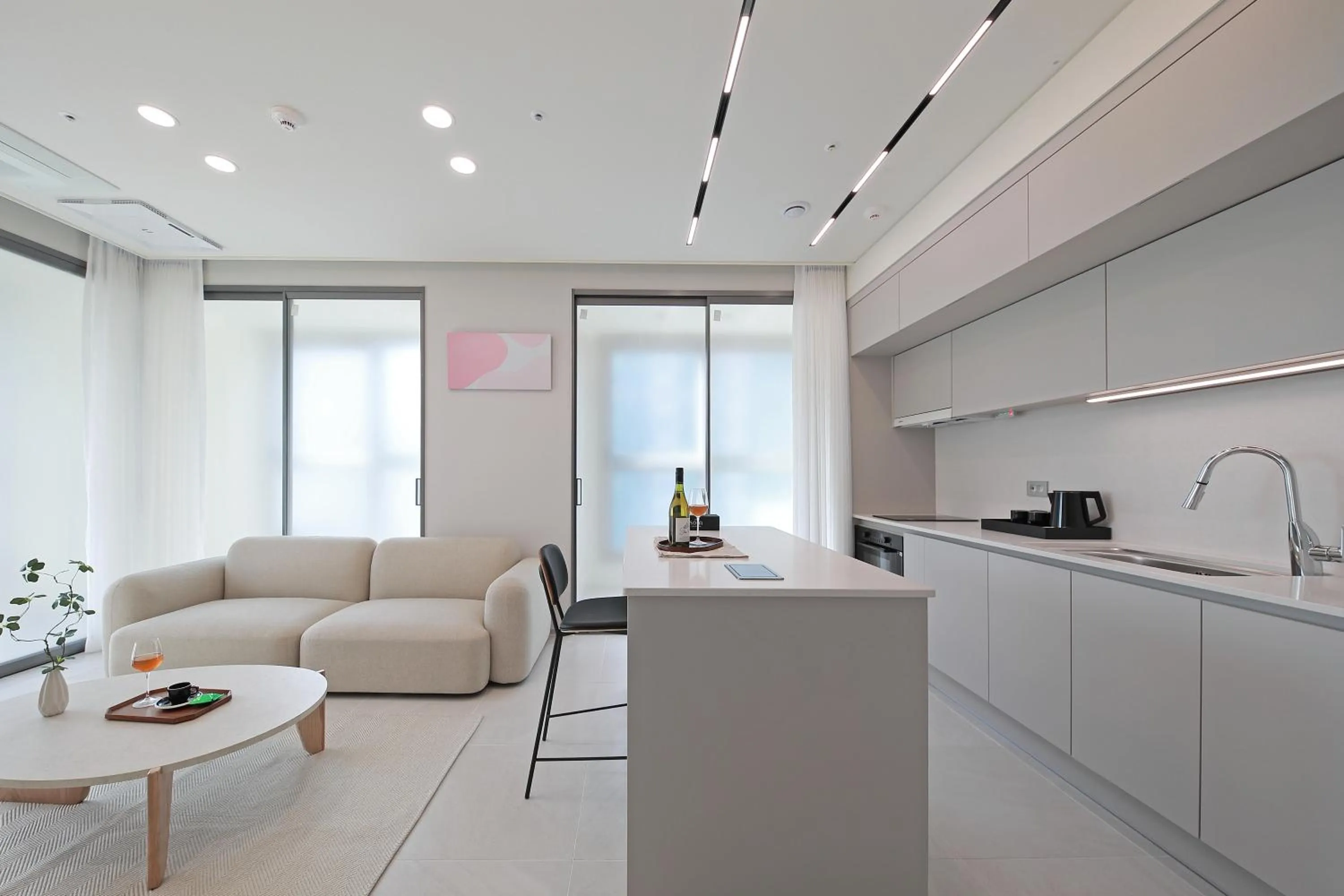 Living room in Sota Suite Busan Seomyeon