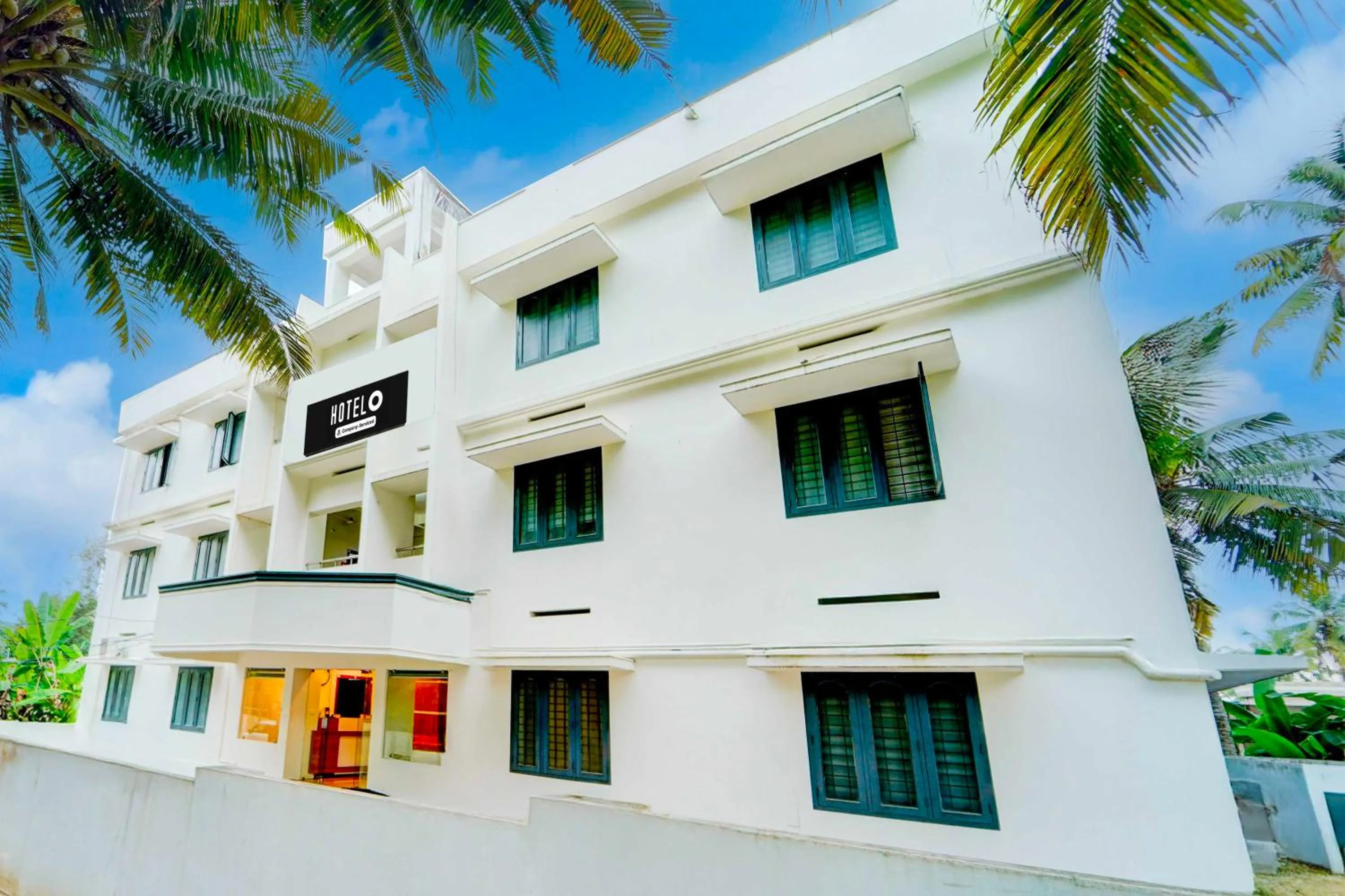 Facade/entrance in Super Hotel O Kazhakootam Near Technopark Phase 2