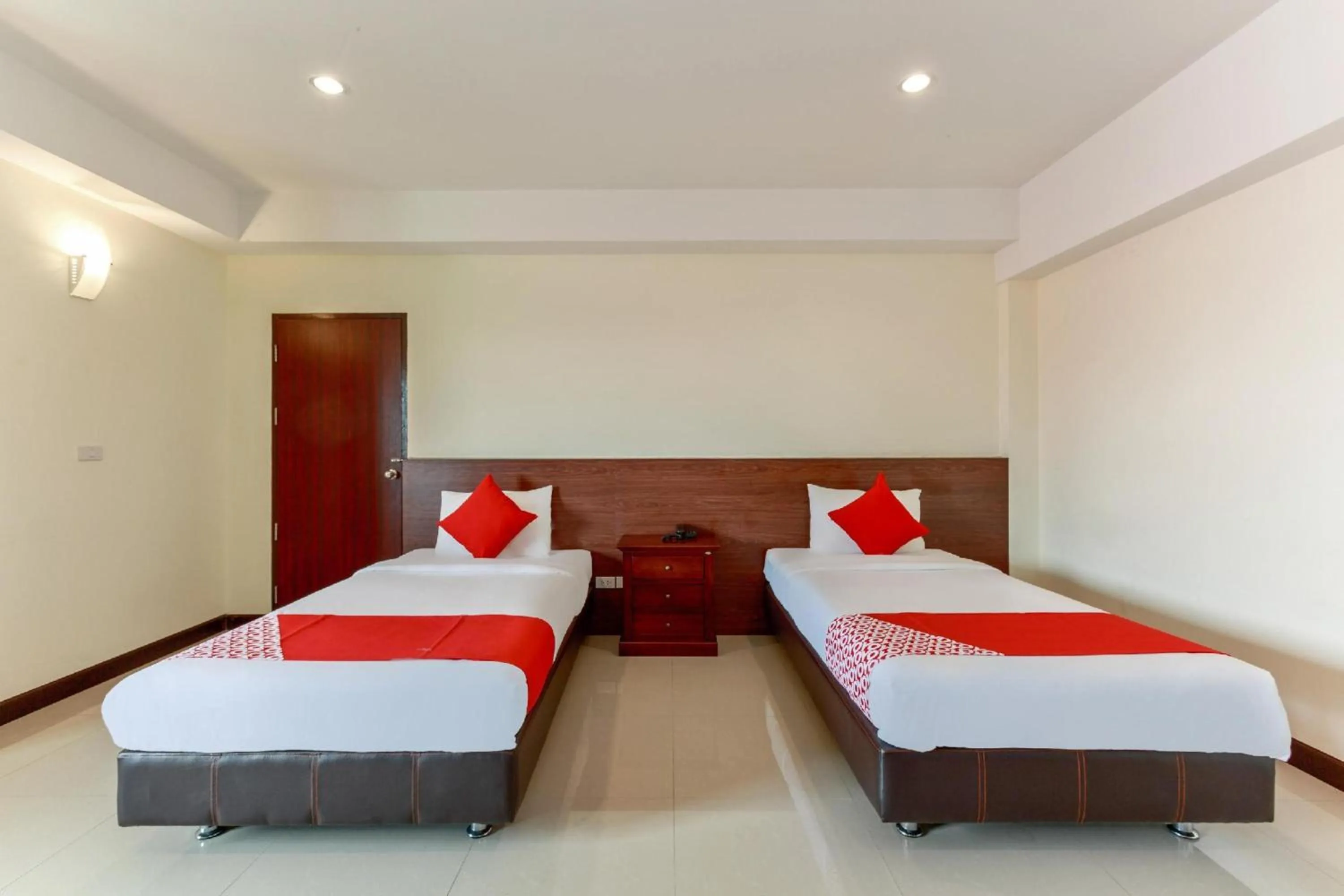 View (from property/room), Bed in Collection O VResotel