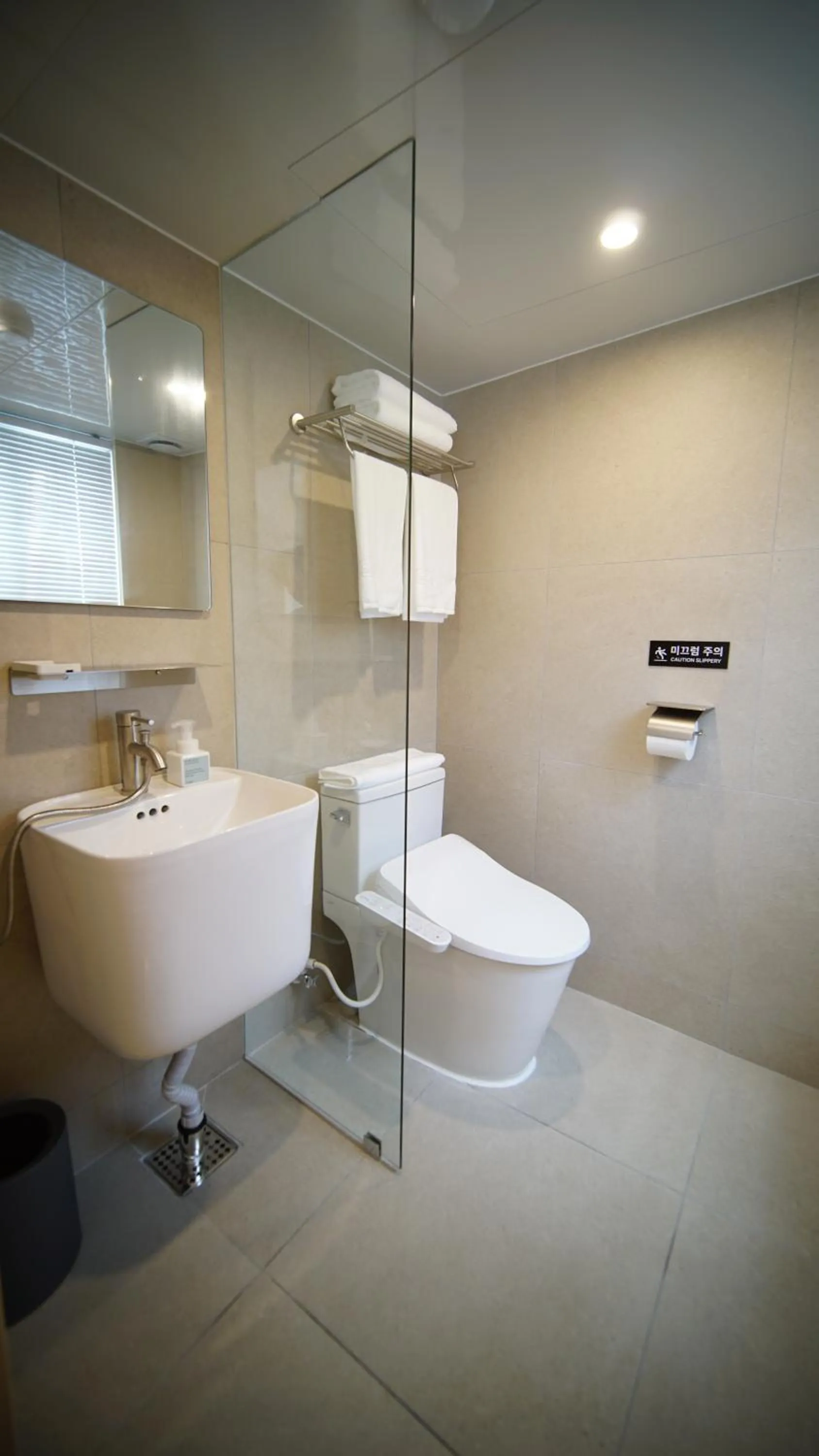 Myeongdong Guesthouse Como