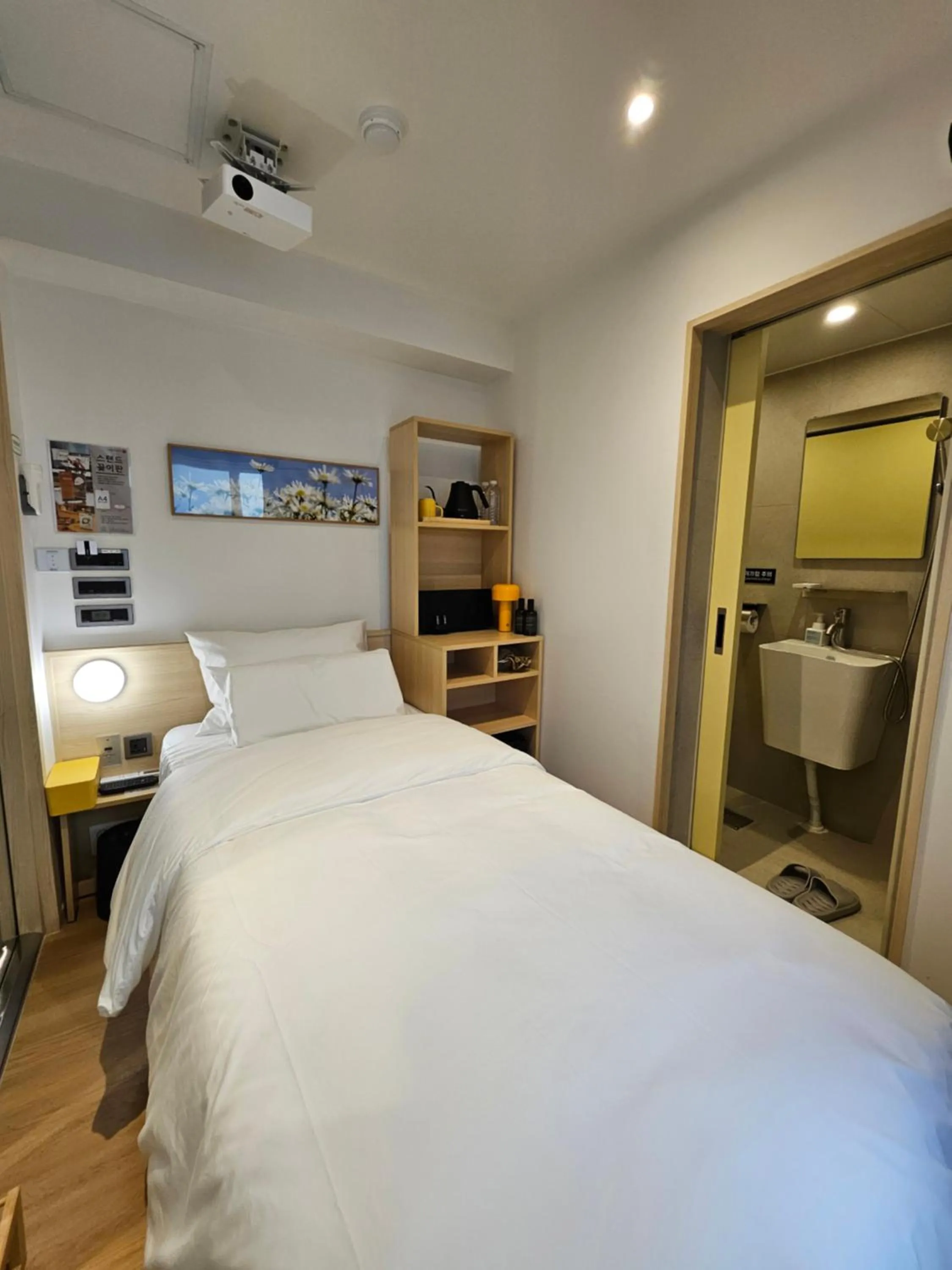 Bed in Myeongdong Guesthouse Como