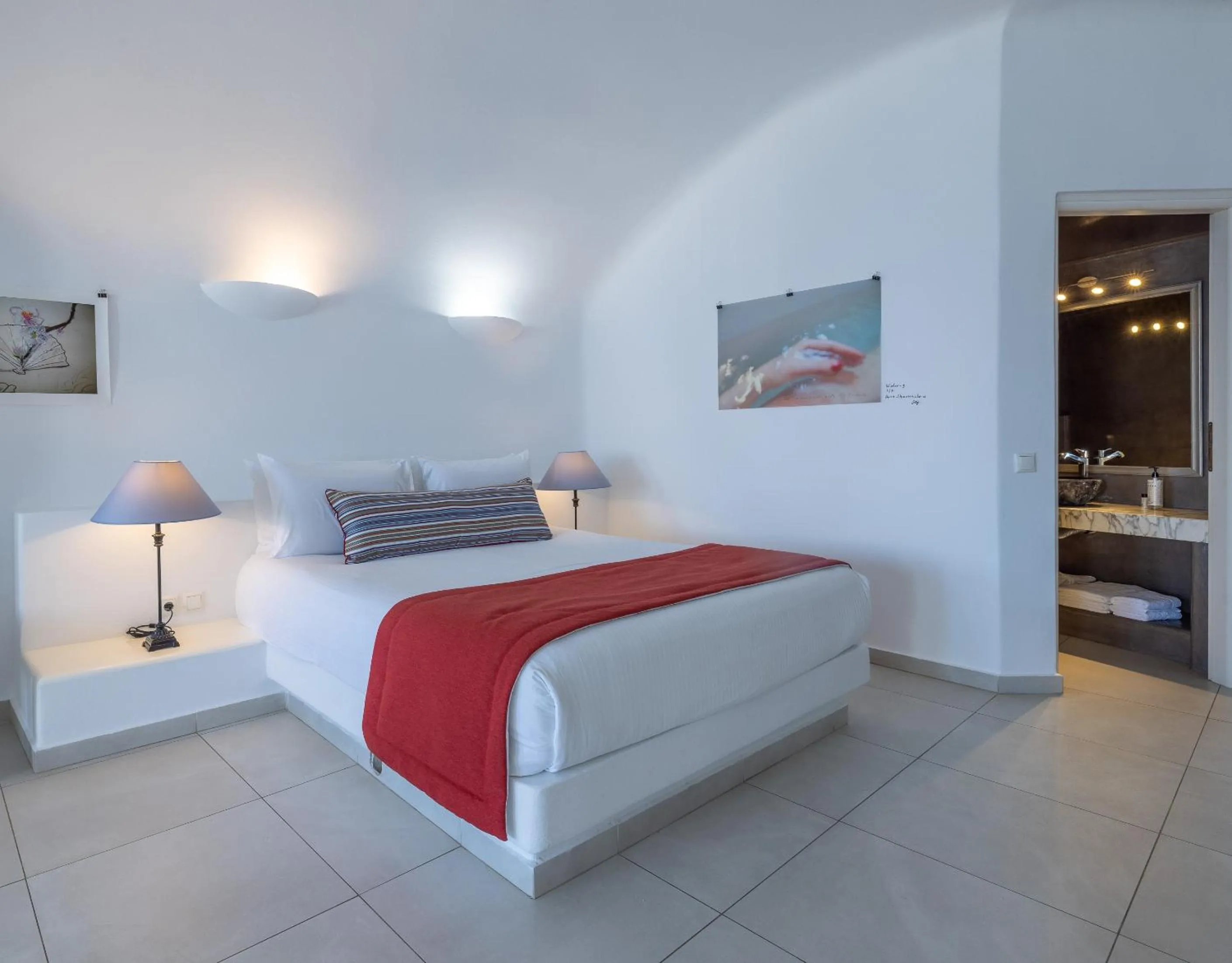 Bedroom, Bed in Amber Light Villas