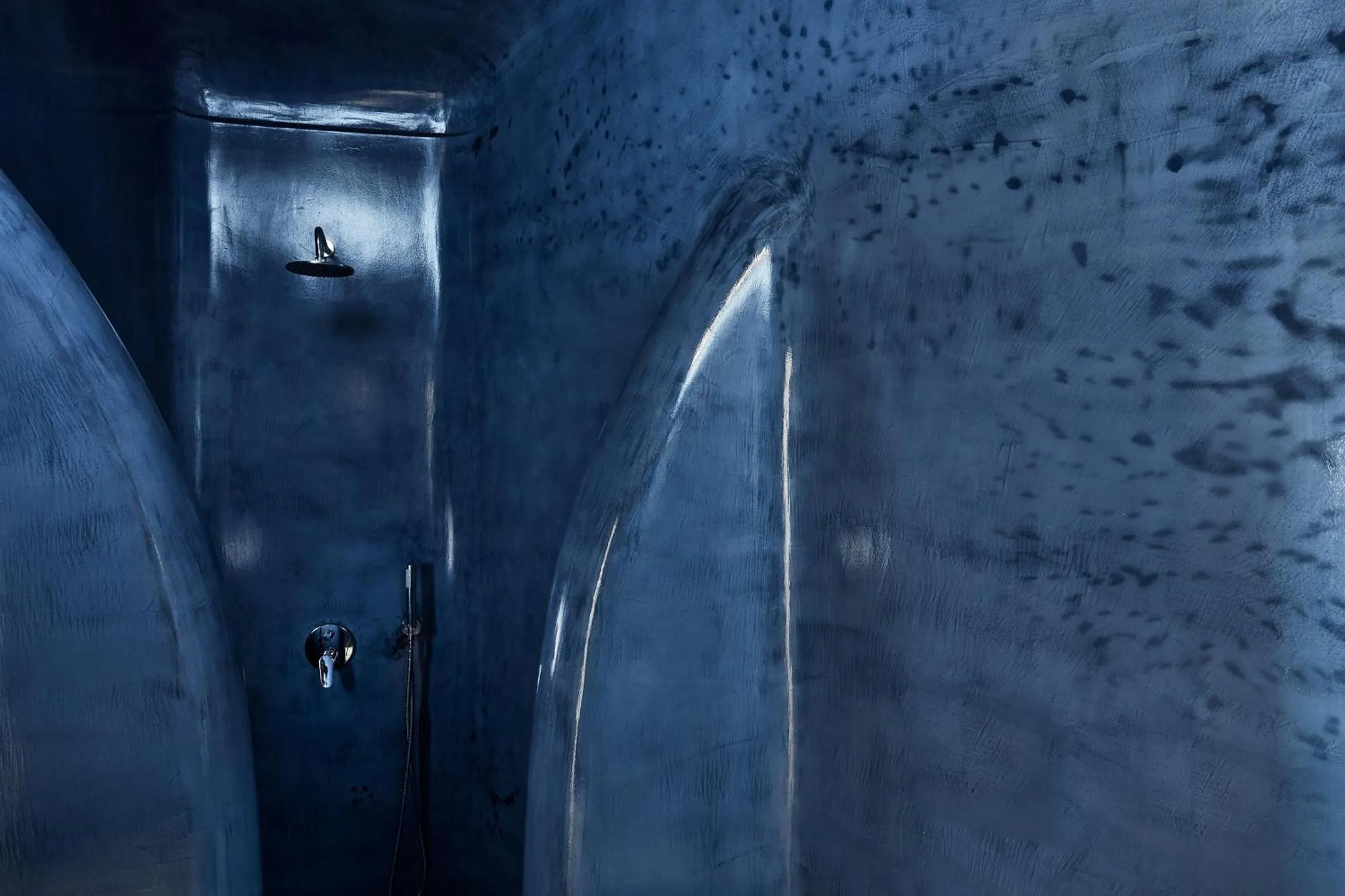 Shower in Amber Light Villas