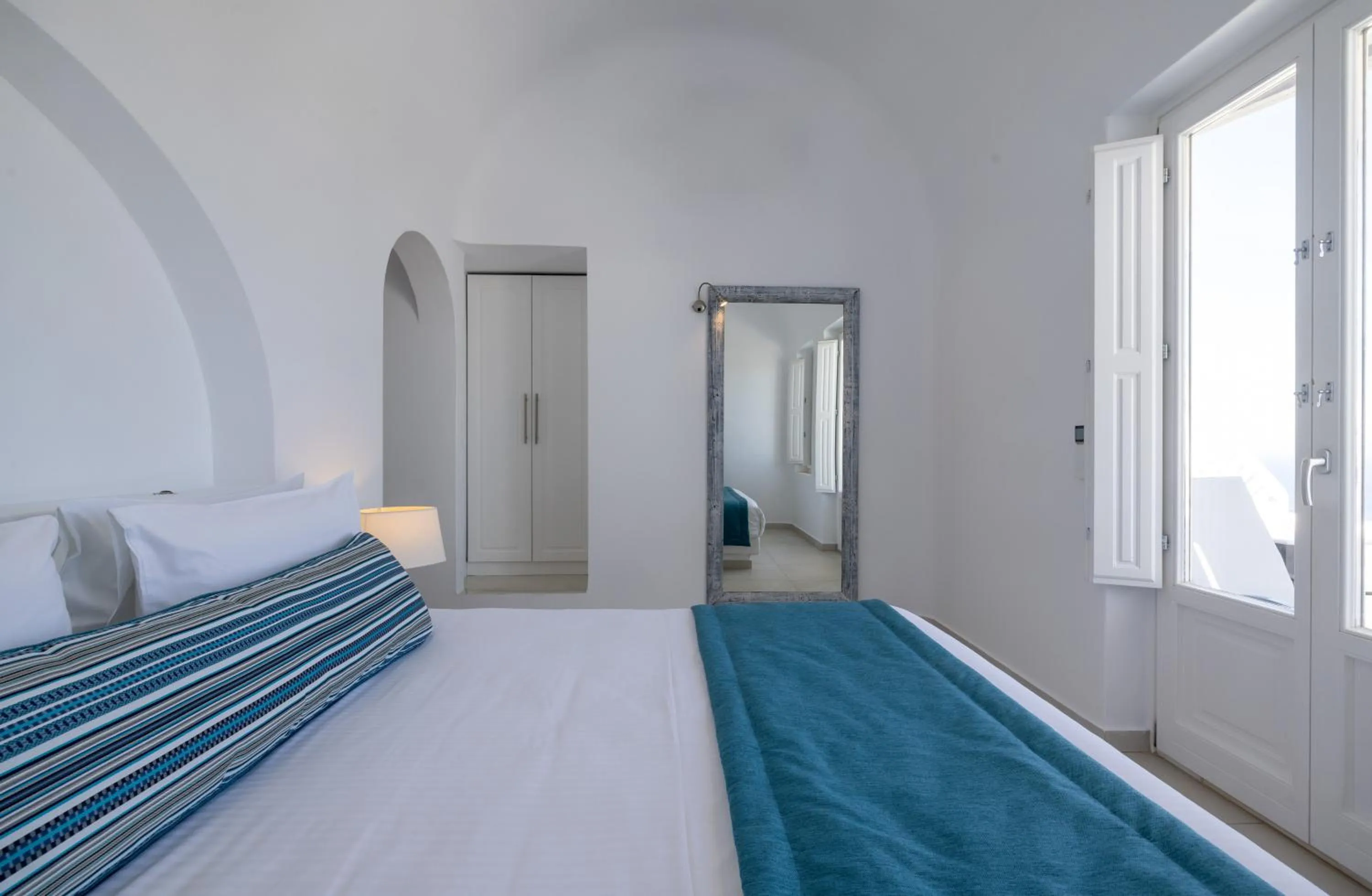 Bedroom, Bed in Amber Light Villas