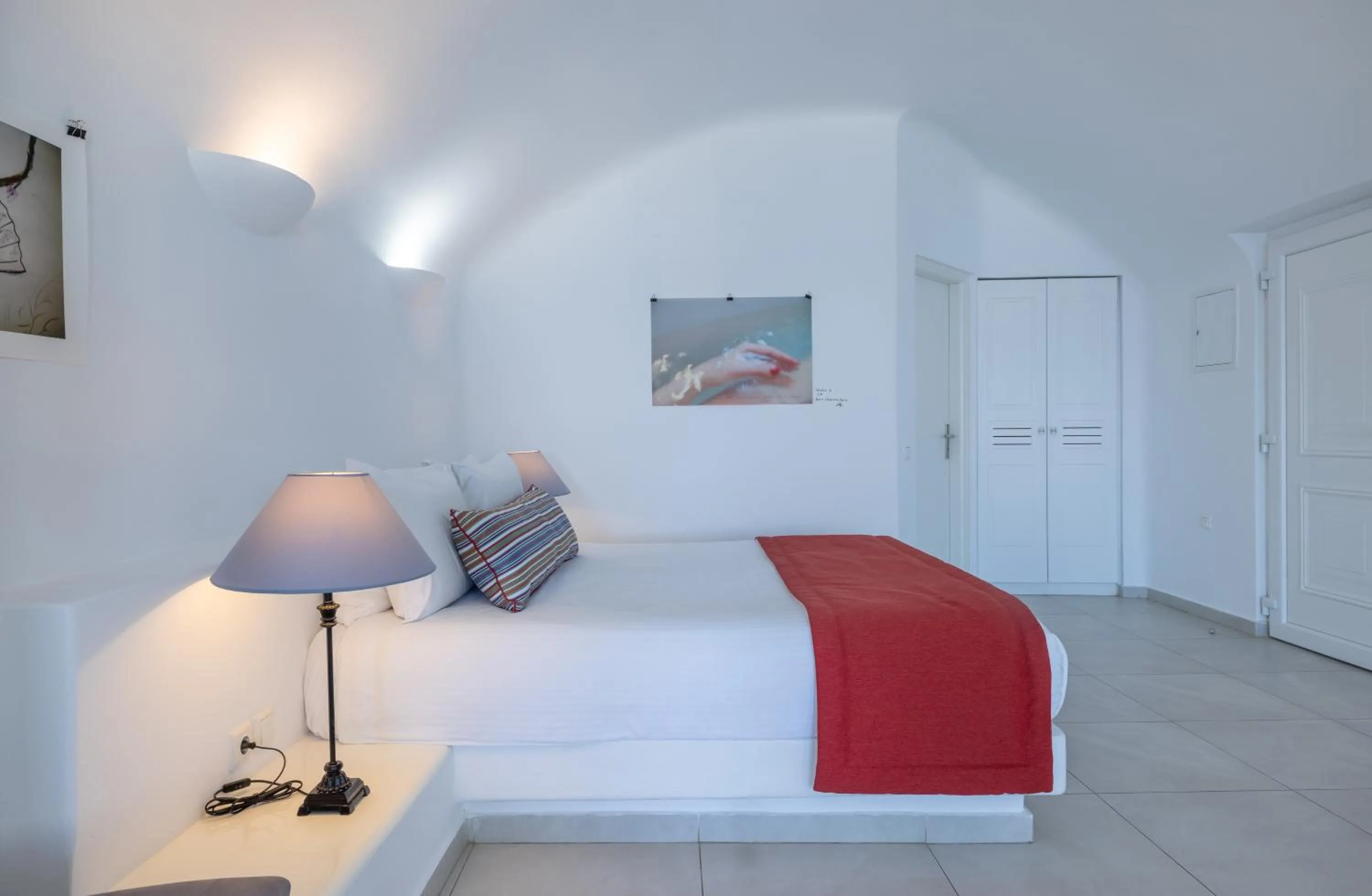 Bedroom, Bed in Amber Light Villas