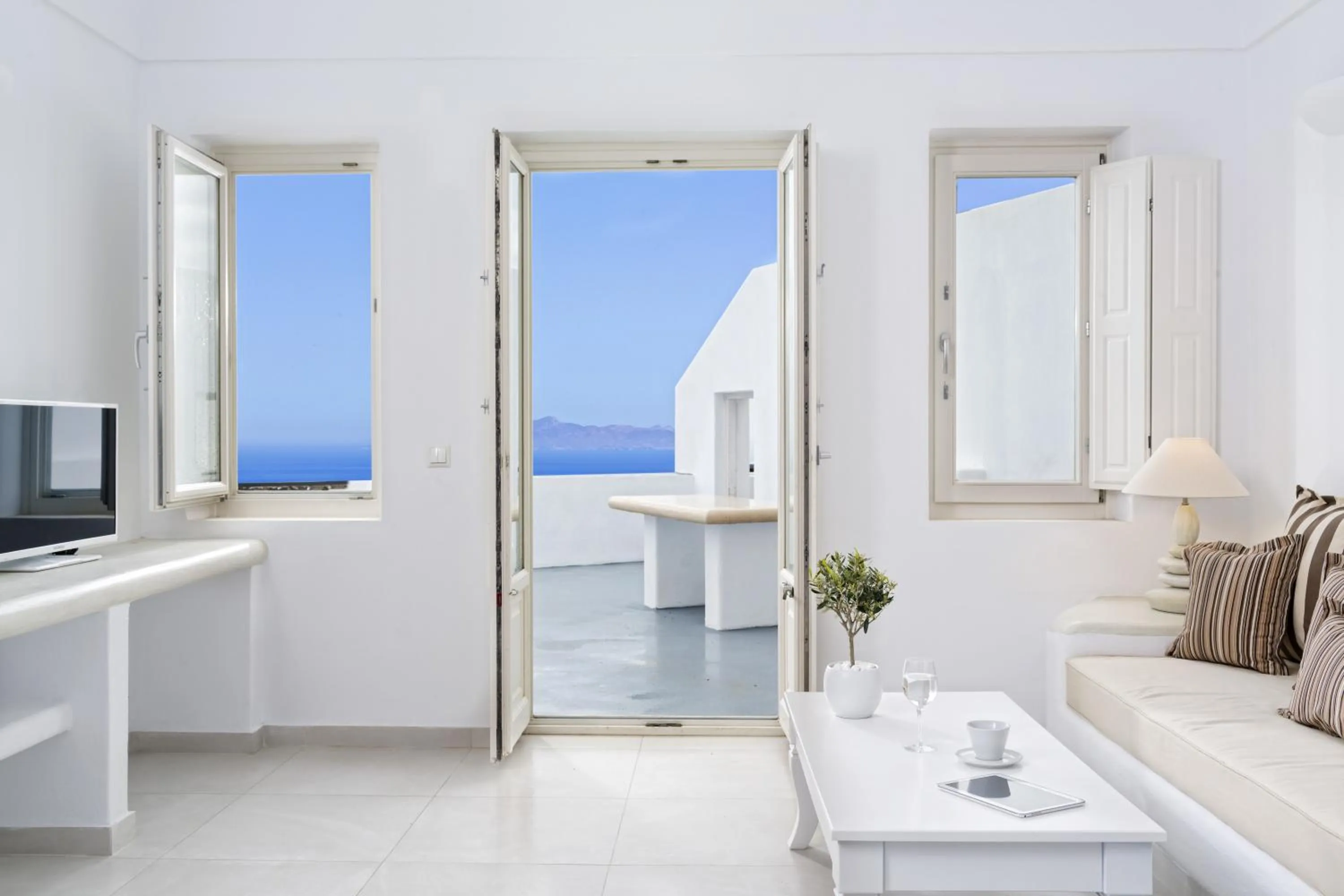 Day in Amber Light Villas