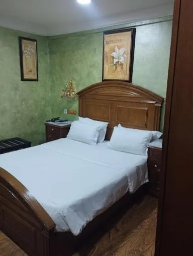 Bed in Hotel Ville Des Roses