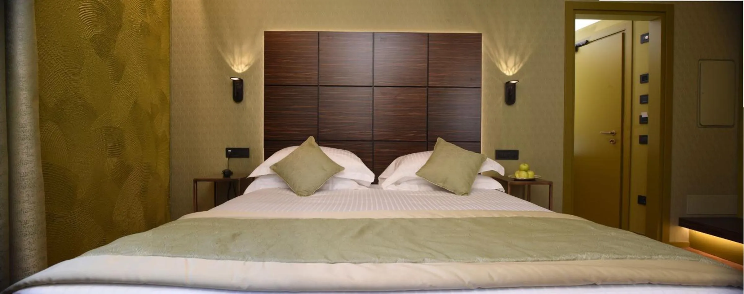 Bedroom, Bed in Rosa Salva Hotel