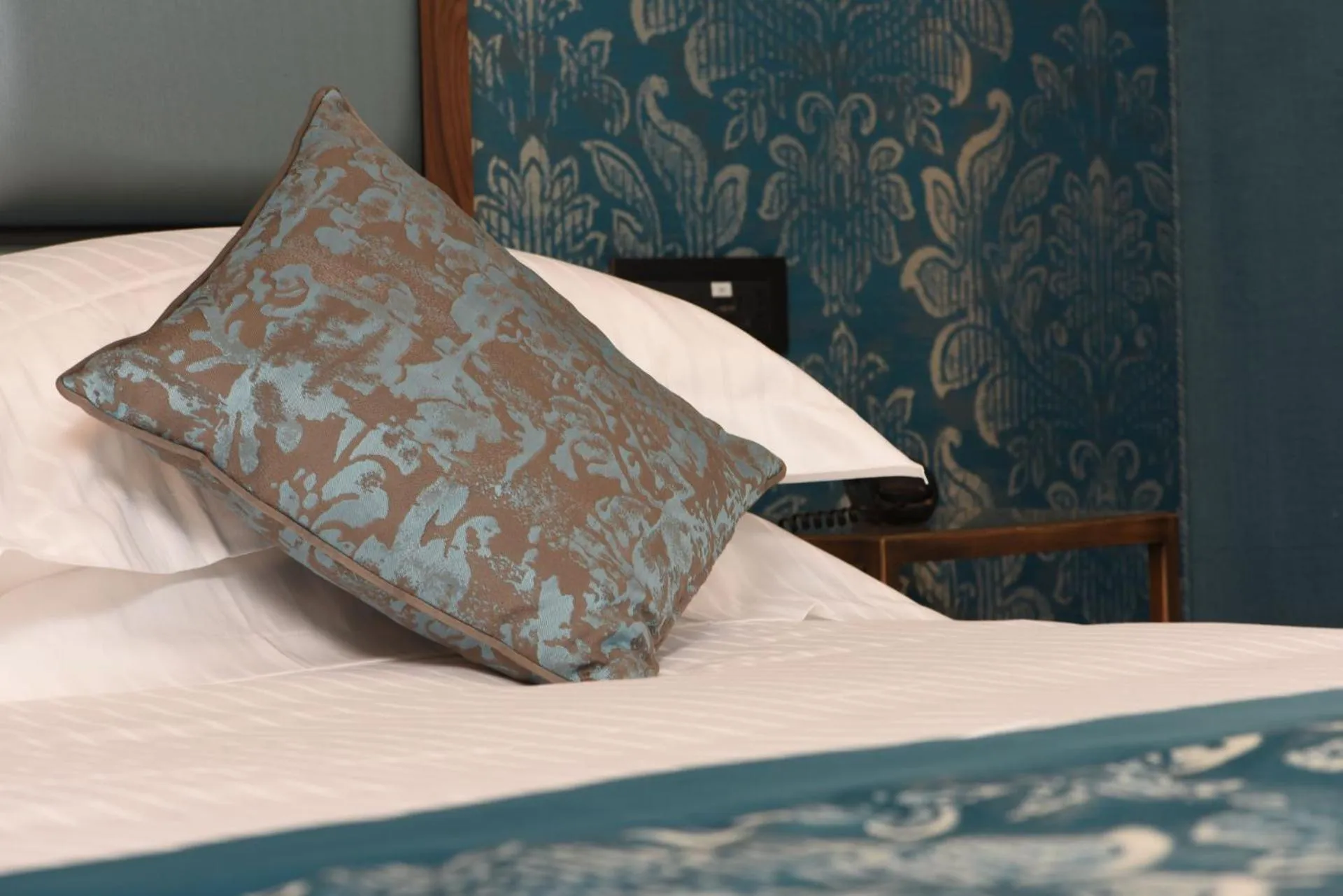 Bedroom, Bed in Rosa Salva Hotel