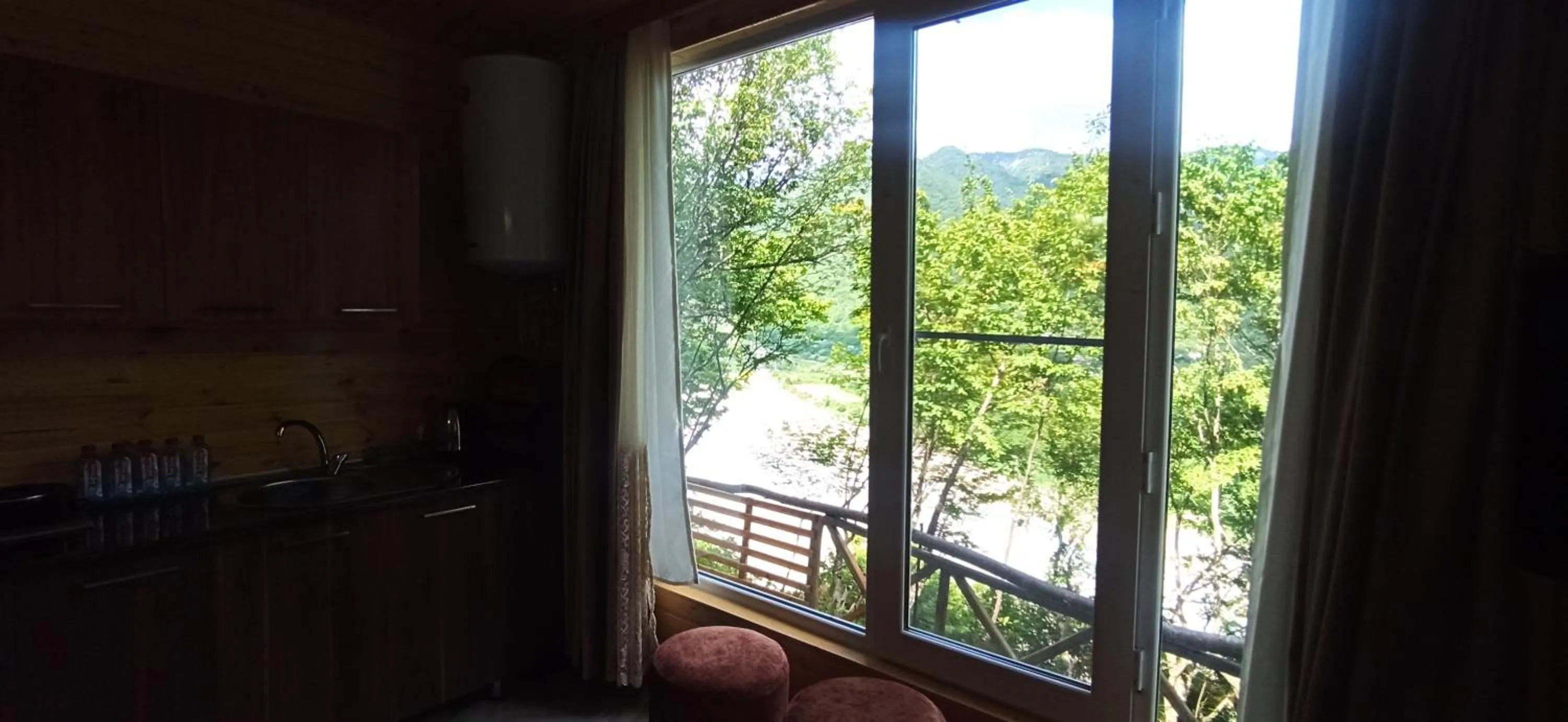 Day in Kungut Hotel & Restaurant