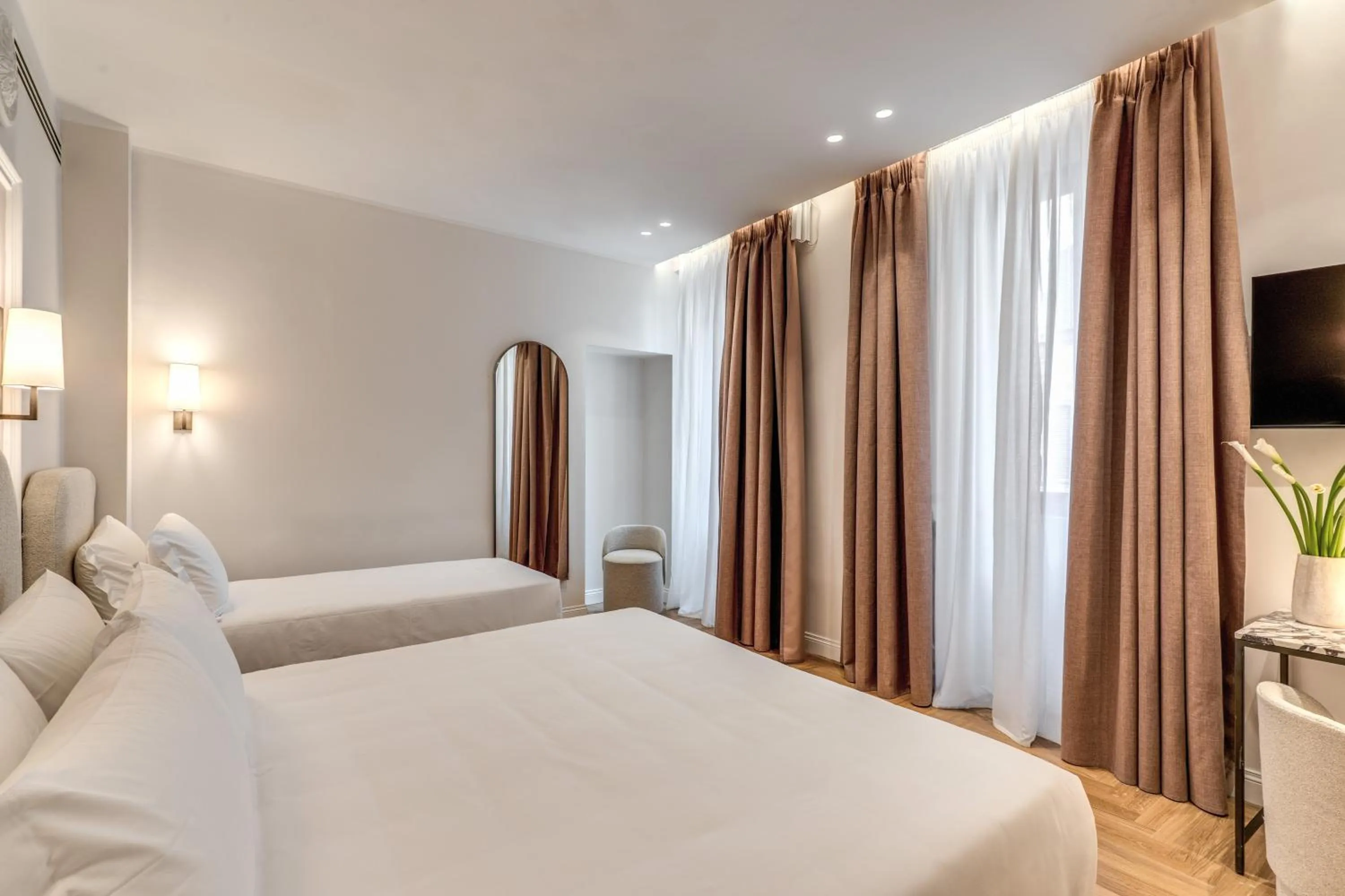 Photo of the whole room, Bed in Hotel Fori Imperiali