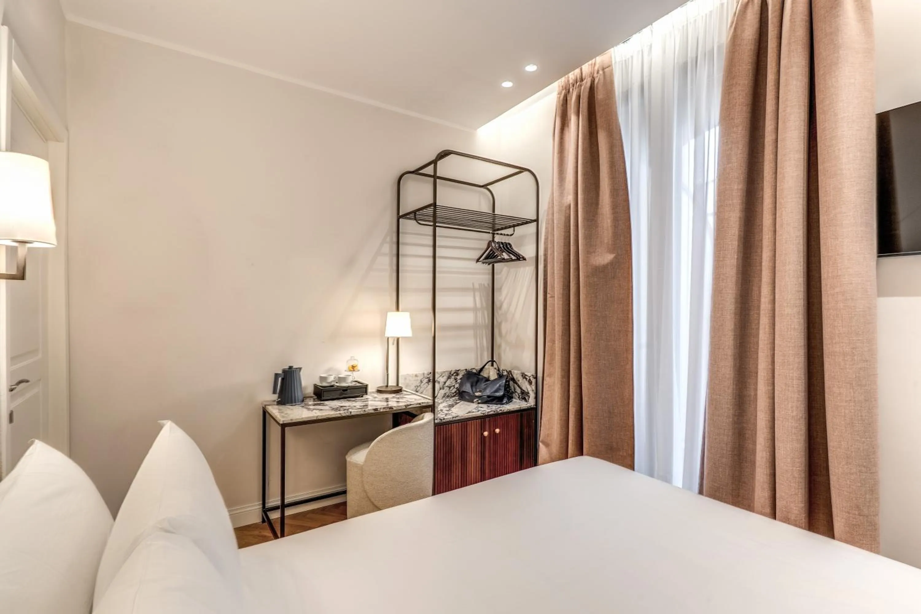 Photo of the whole room, Bed in Hotel Fori Imperiali