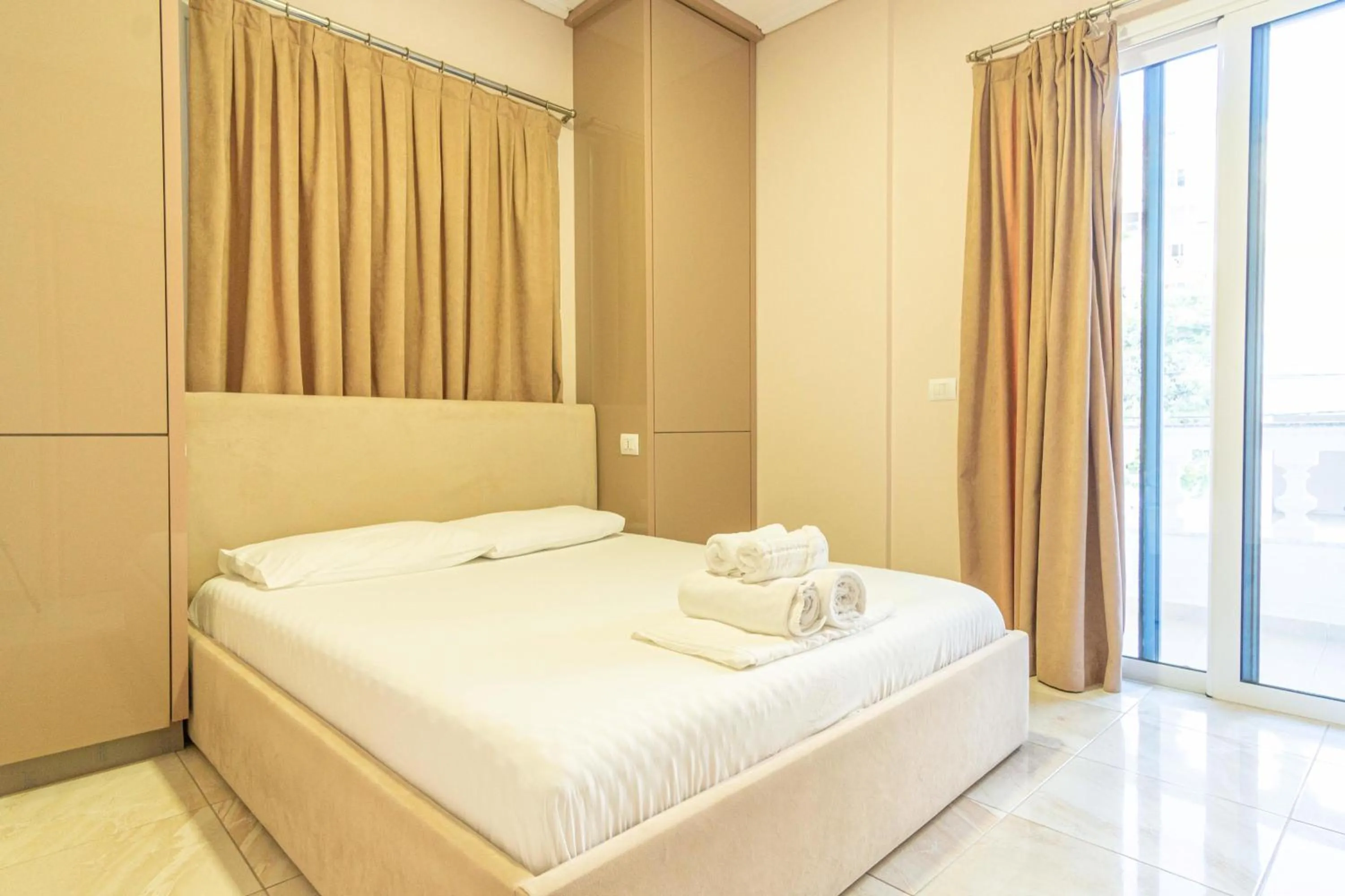 Photo of the whole room, Bed in Vila e Bardhe Butique Hotel