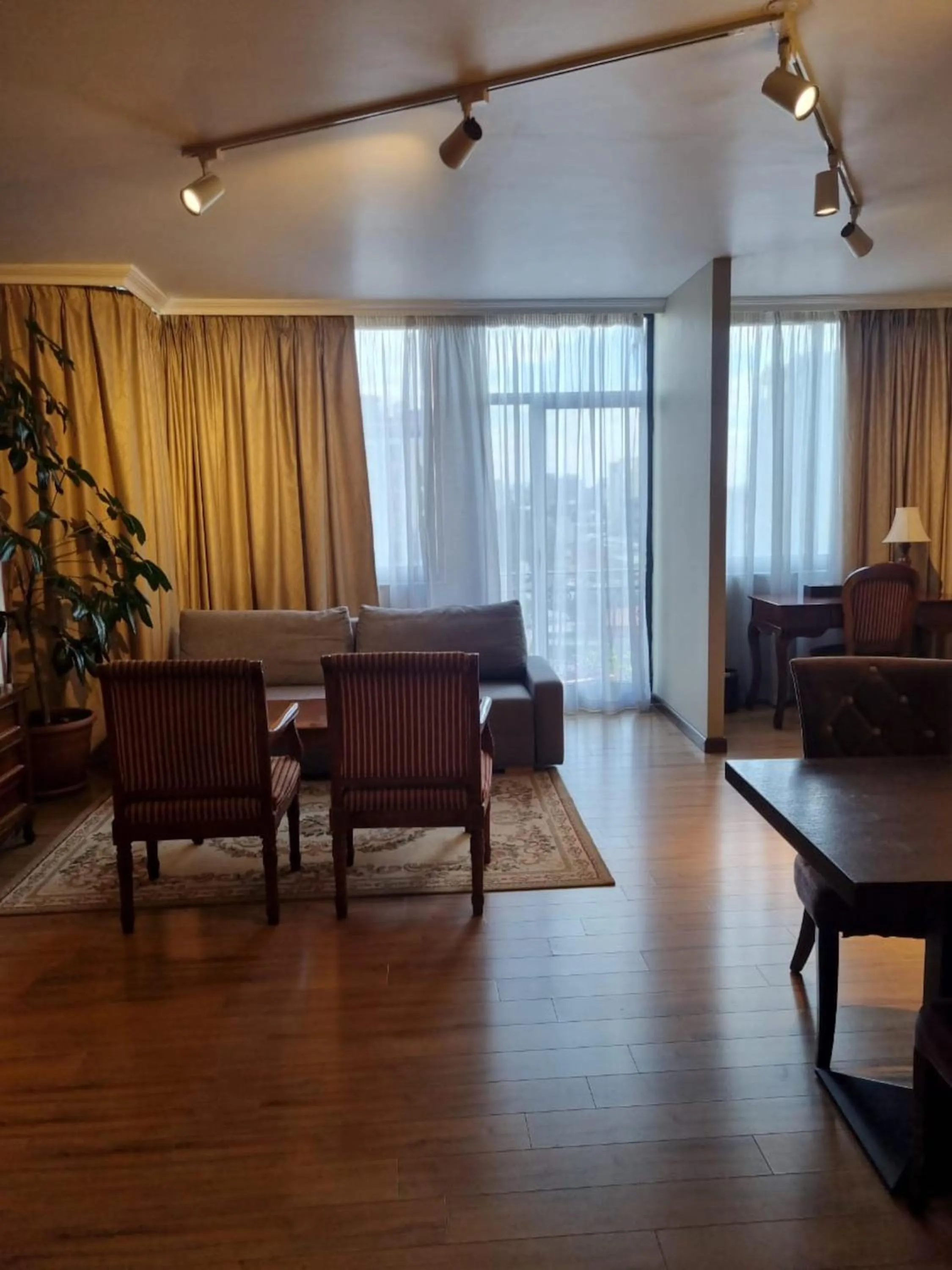 Seating area in The Residence Hotel