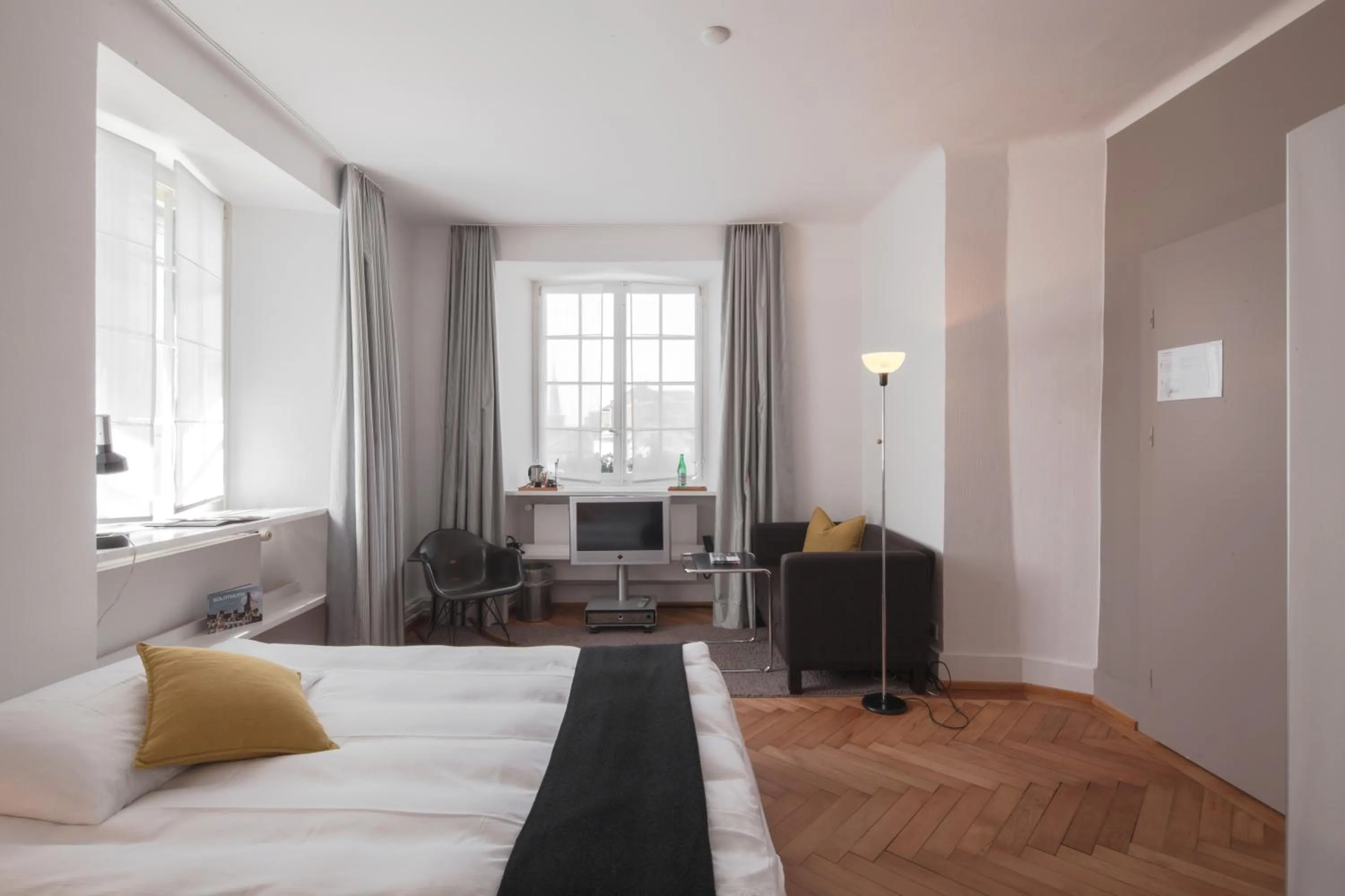 Photo of the whole room, Bed in Baseltor Hotel & Restaurant