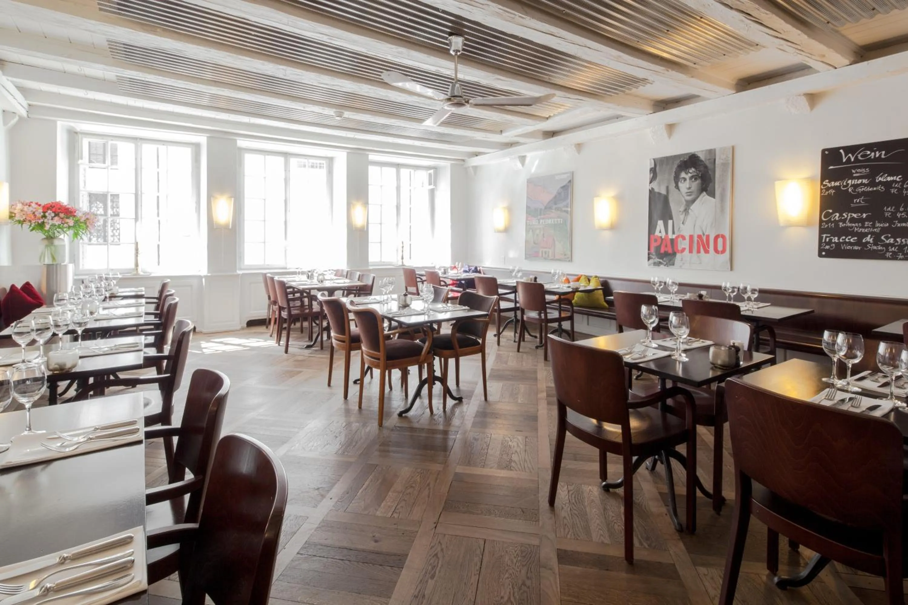 Restaurant/places to eat in Baseltor Hotel & Restaurant