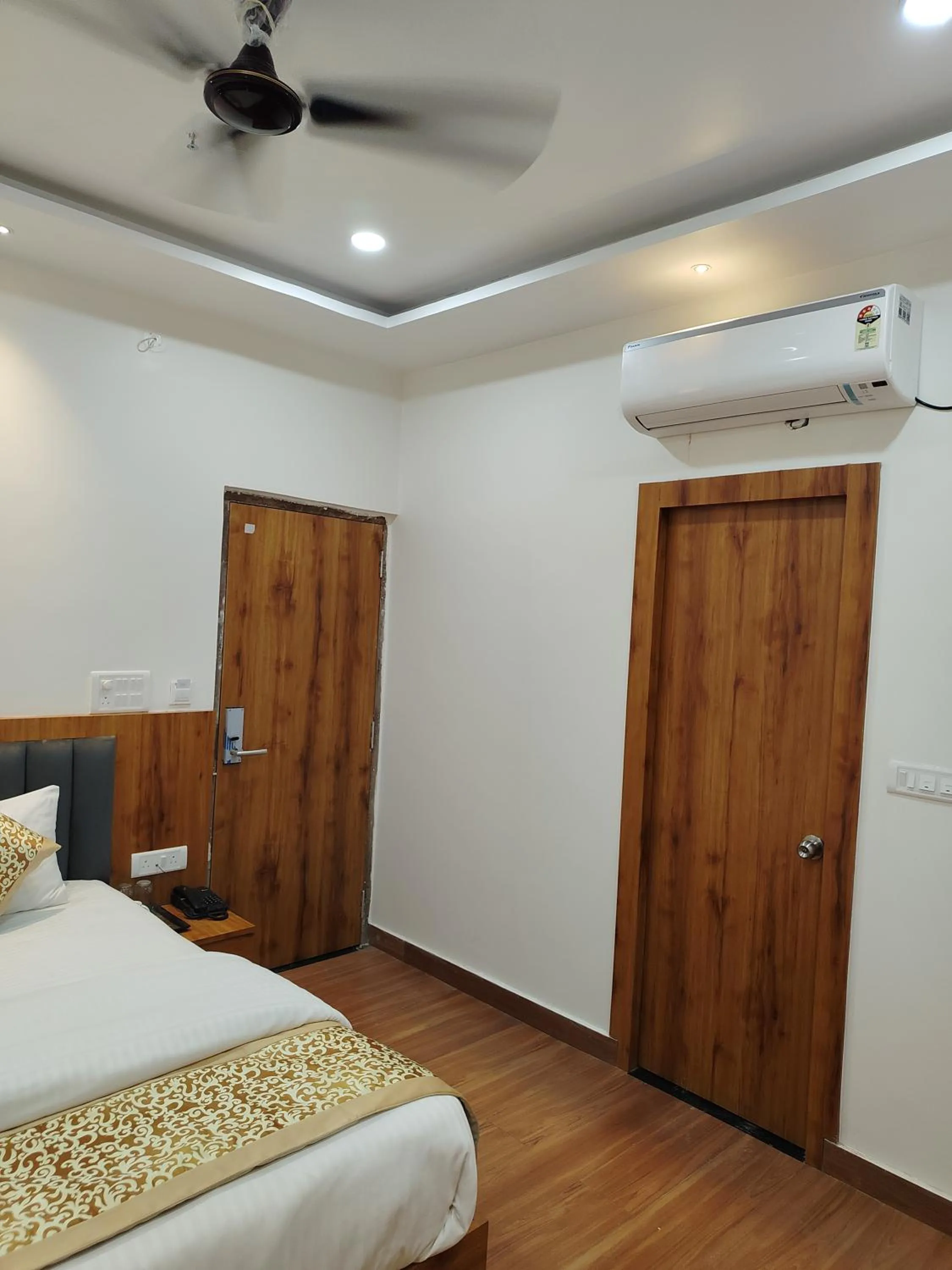 Kennedia International Hotal & Suite