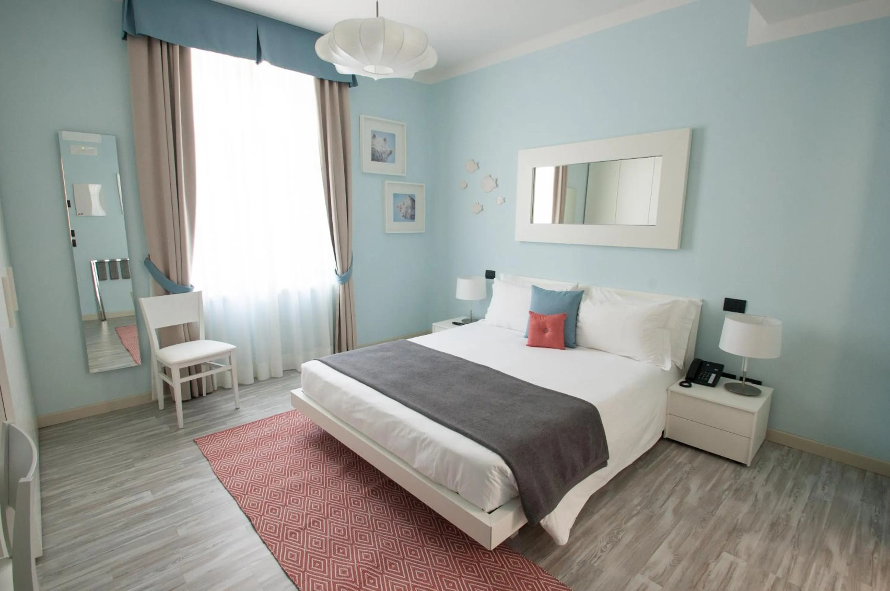 Day, Bed in Hotel Villa Bernt