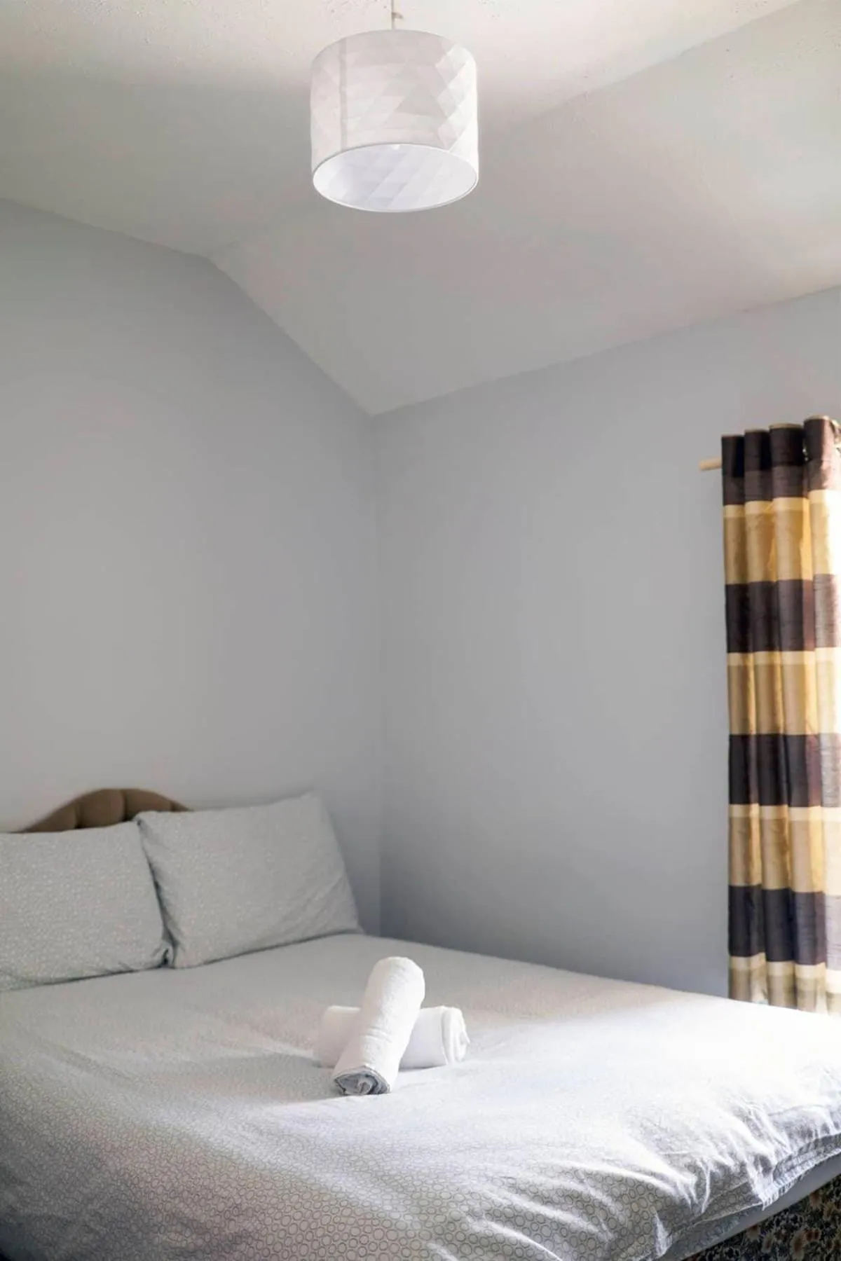 Photo of the whole room, Bed in The Woodquay Hostel