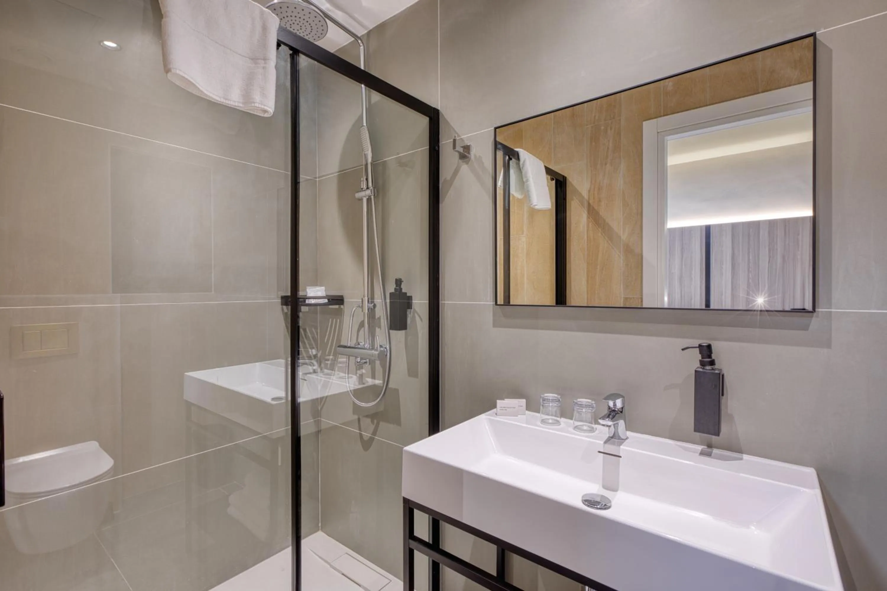 Shower in VITA Hotel & Rooftop