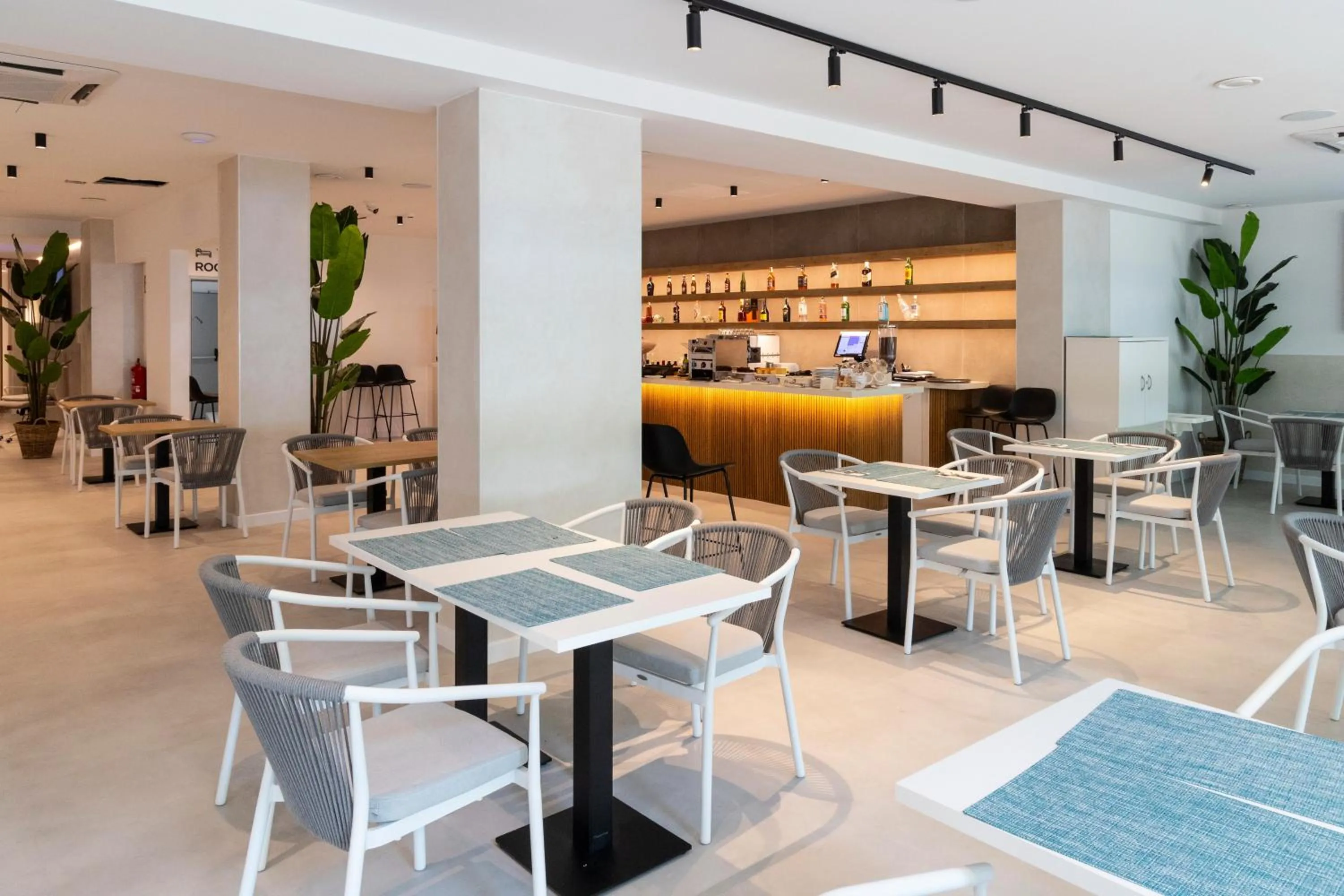 Living room in Hotel Calella by Beatriz Hoteles