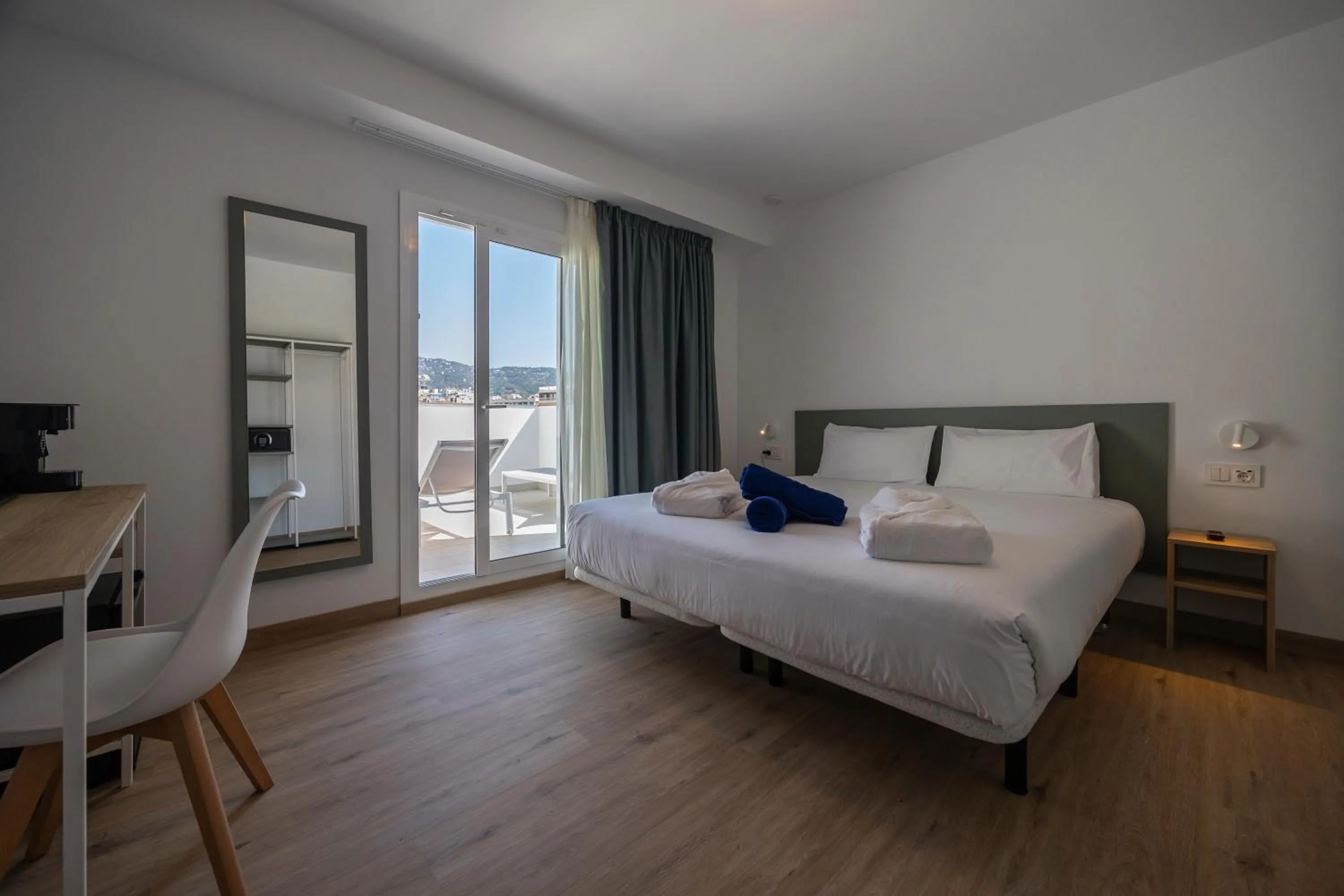 Bed in Hotel Calella by Beatriz Hoteles