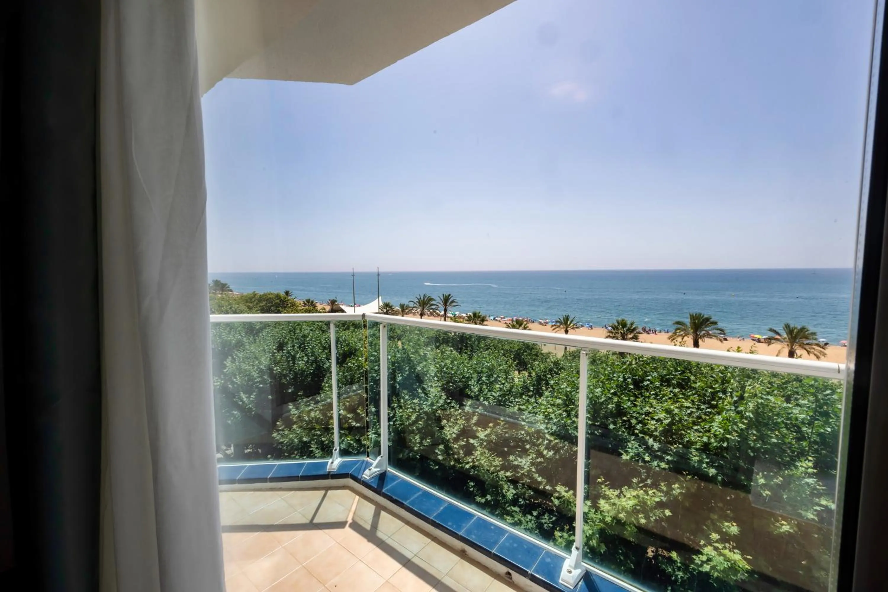 Sea view in Hotel Calella by Beatriz Hoteles