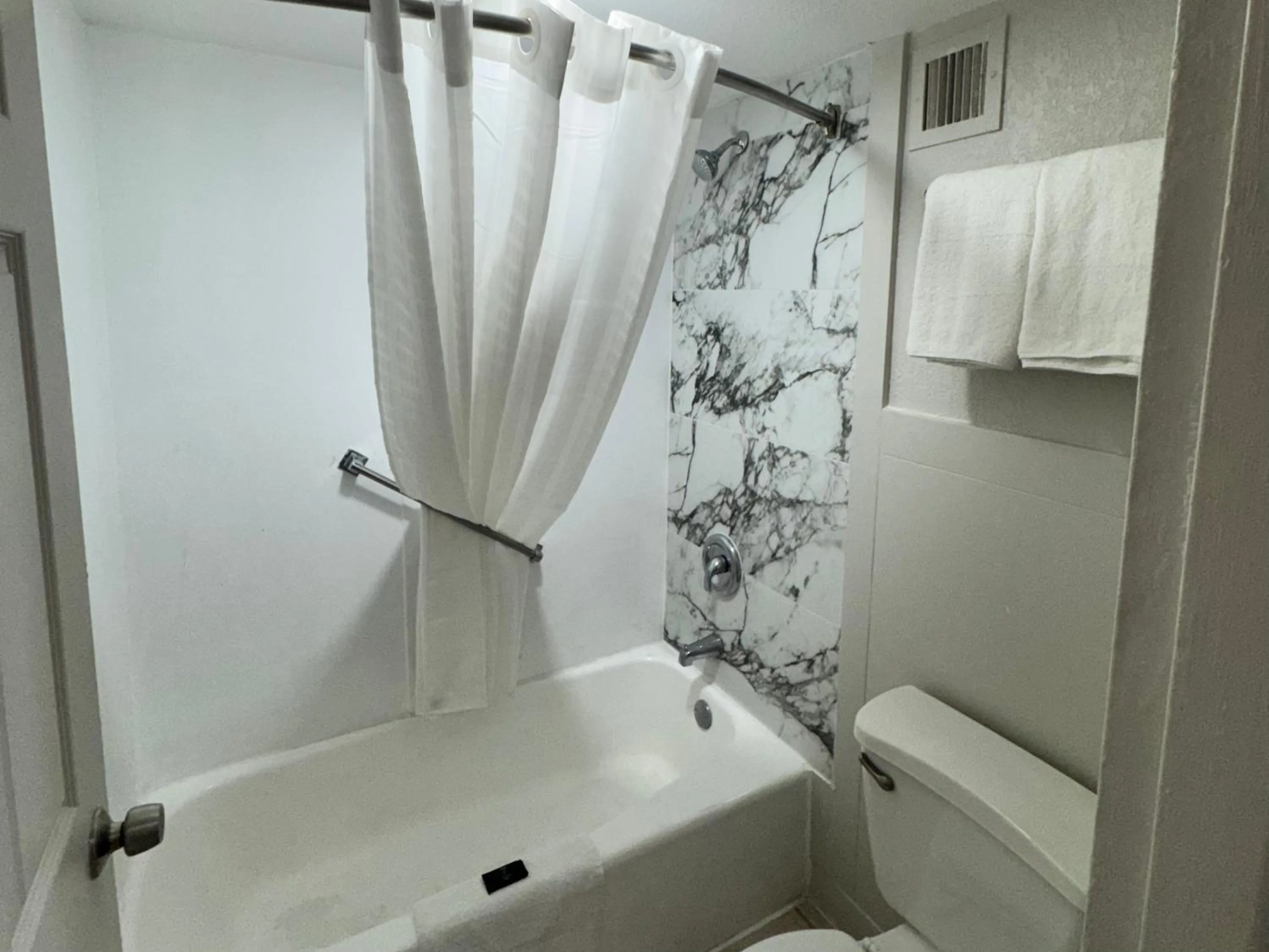 Bathroom in OYO Hotel Phenix City