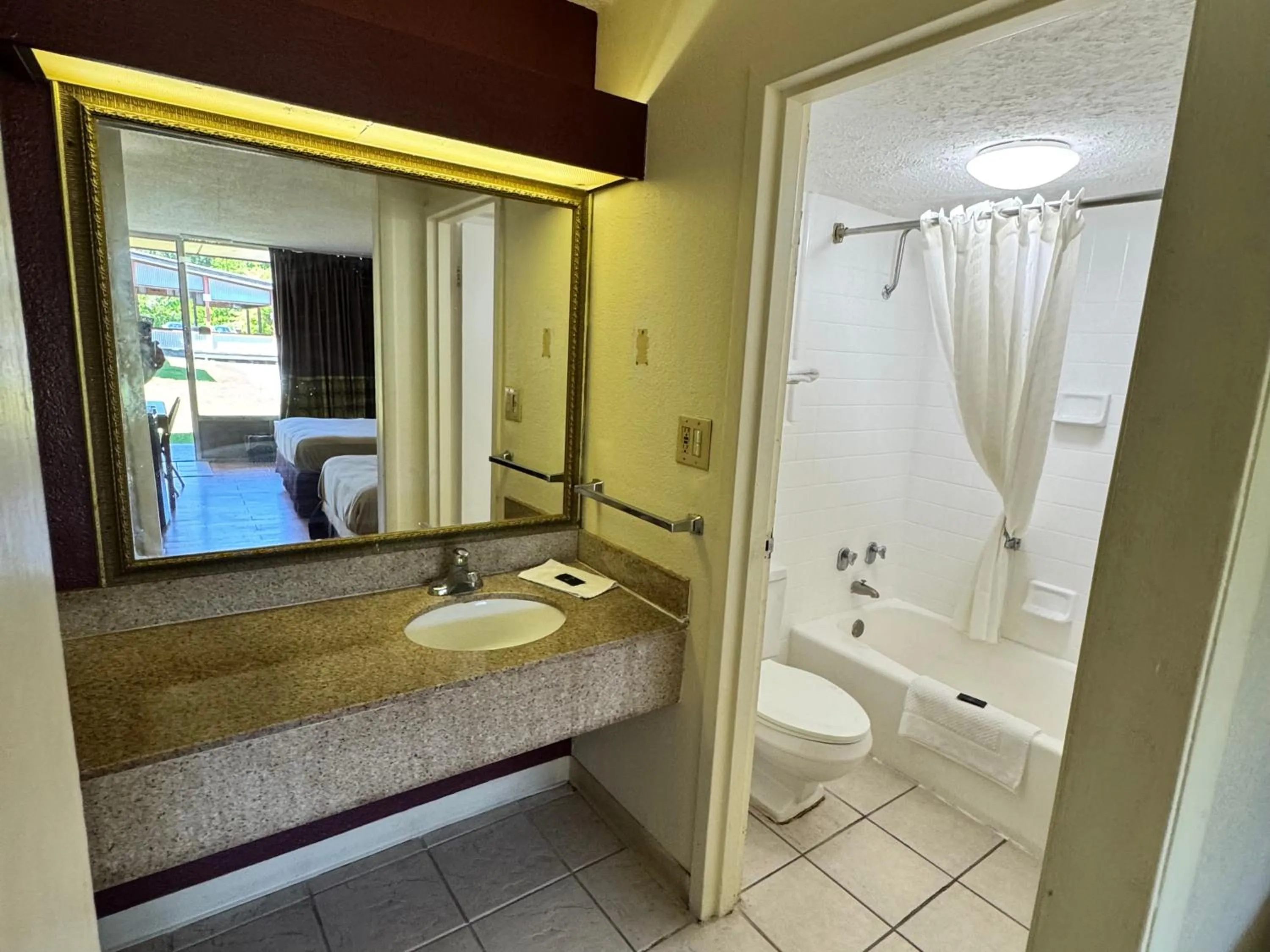 Bathroom in OYO Hotel Phenix City